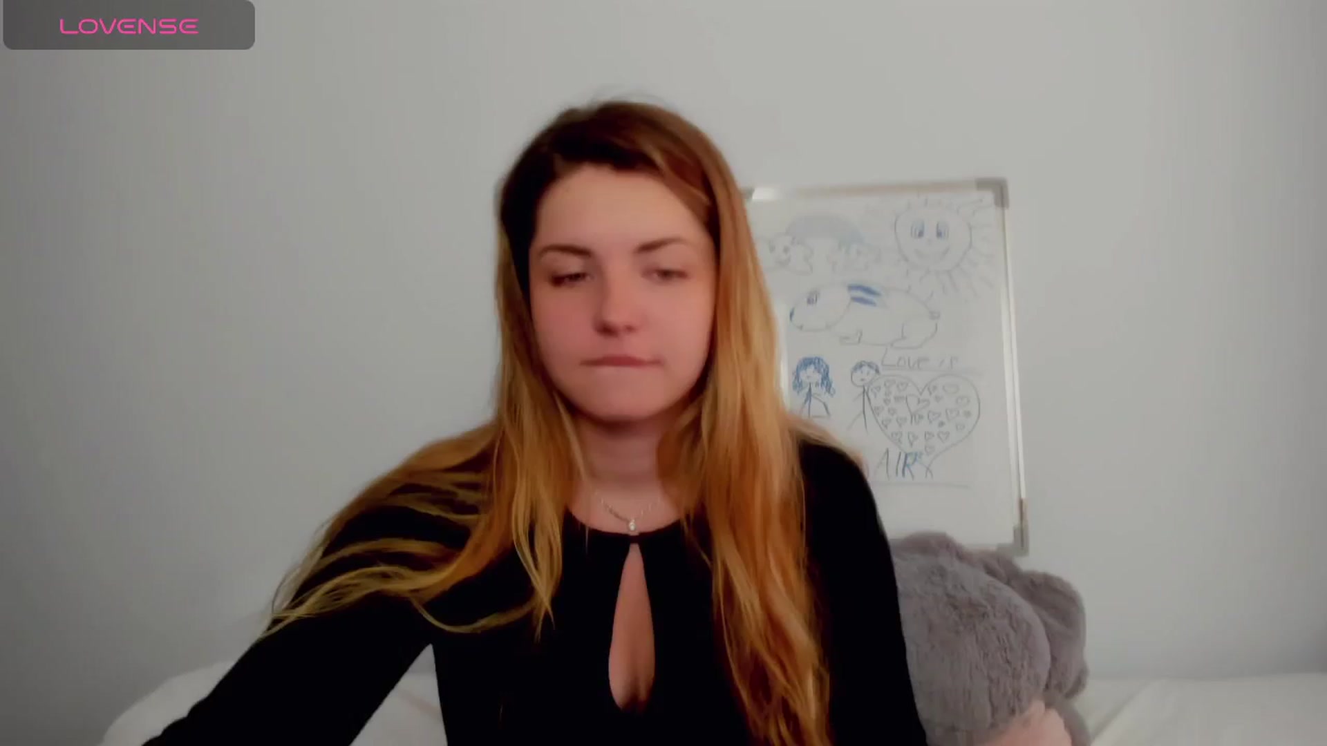 Gallery image thumbnail from Miriam_Mills's myfreecams stream on, 05/13/2024, 09:24 image 9 of 20