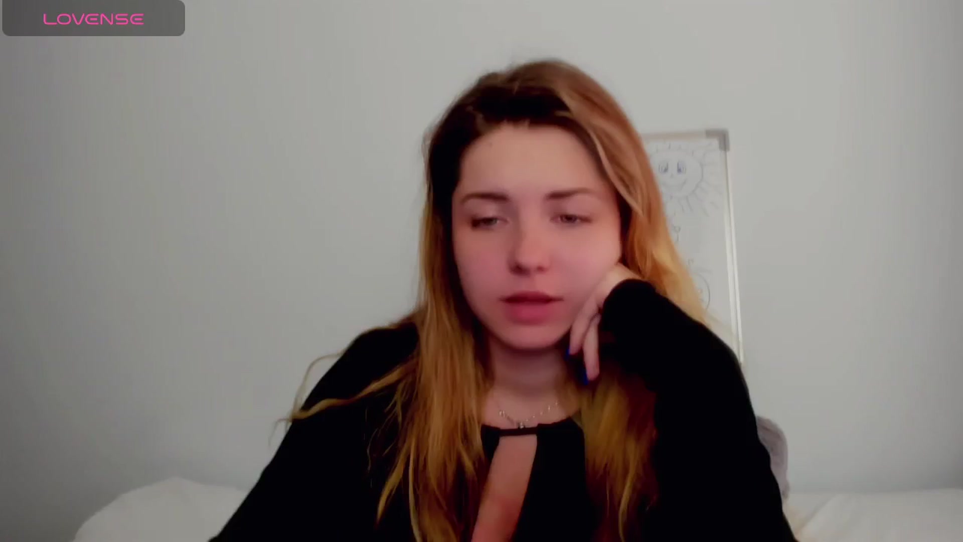 Gallery image thumbnail from Miriam_Mills's myfreecams stream on, 05/13/2024, 10:02 image 12 of 20