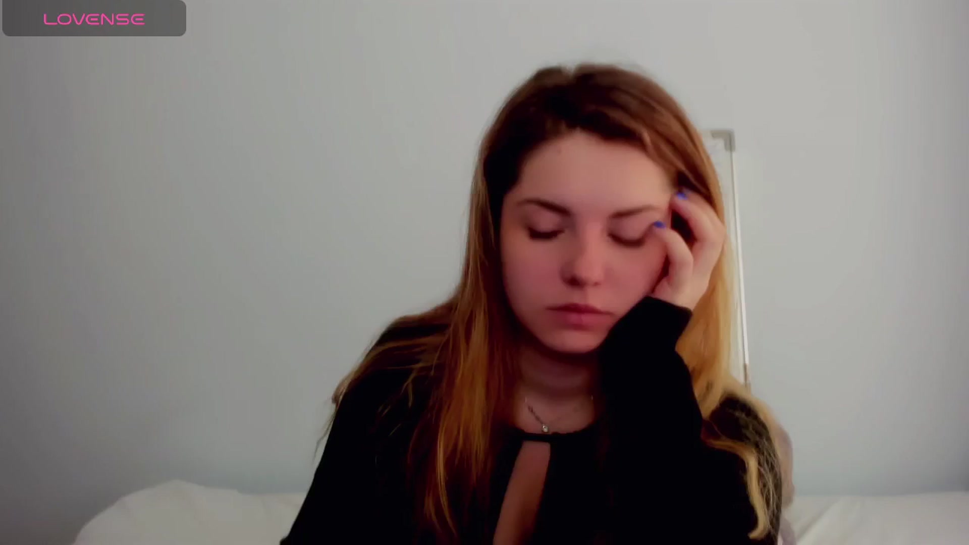 Gallery image thumbnail from Miriam_Mills's myfreecams stream on, 05/13/2024, 10:02 image 3 of 20