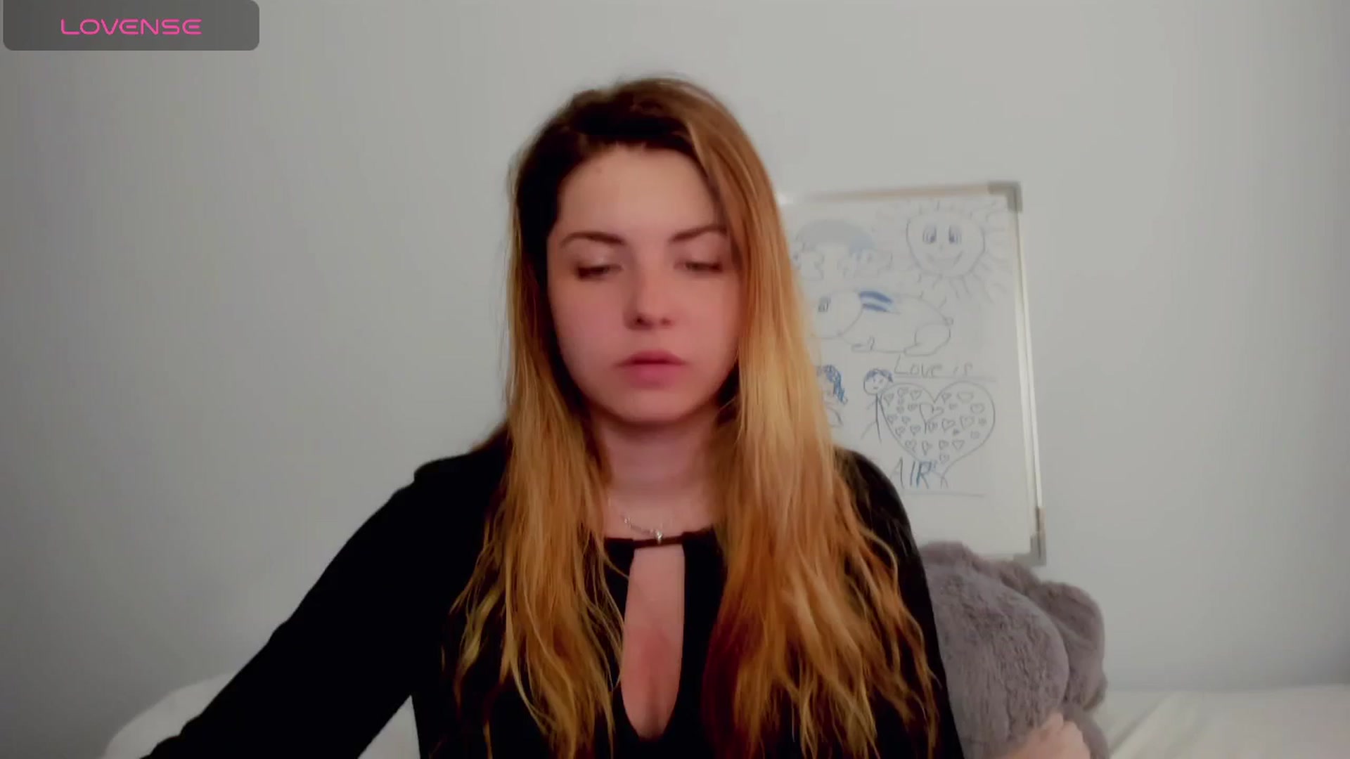 Gallery image thumbnail from Miriam_Mills's myfreecams stream on, 05/13/2024, 10:02 image 20 of 20