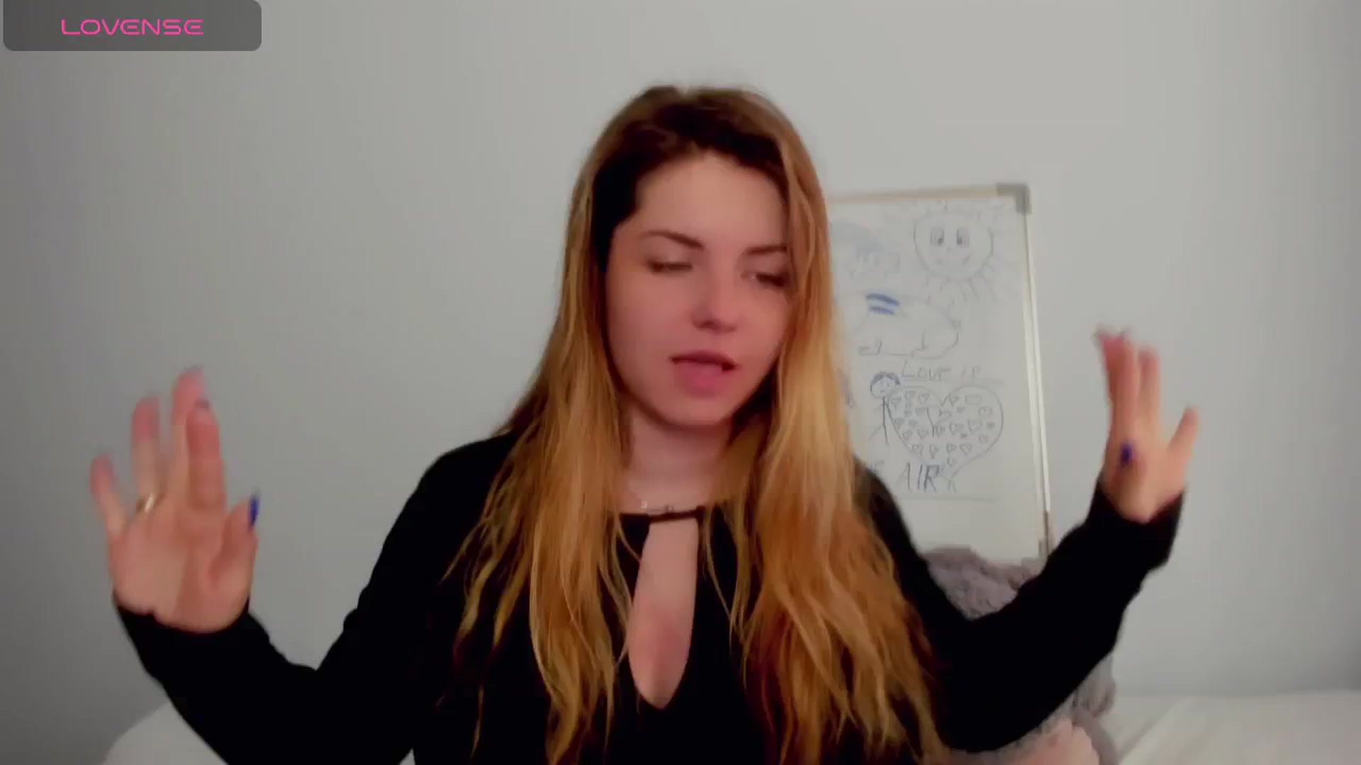 Gallery image thumbnail from Miriam_Mills's myfreecams stream on, 05/13/2024, 10:02 image 17 of 20