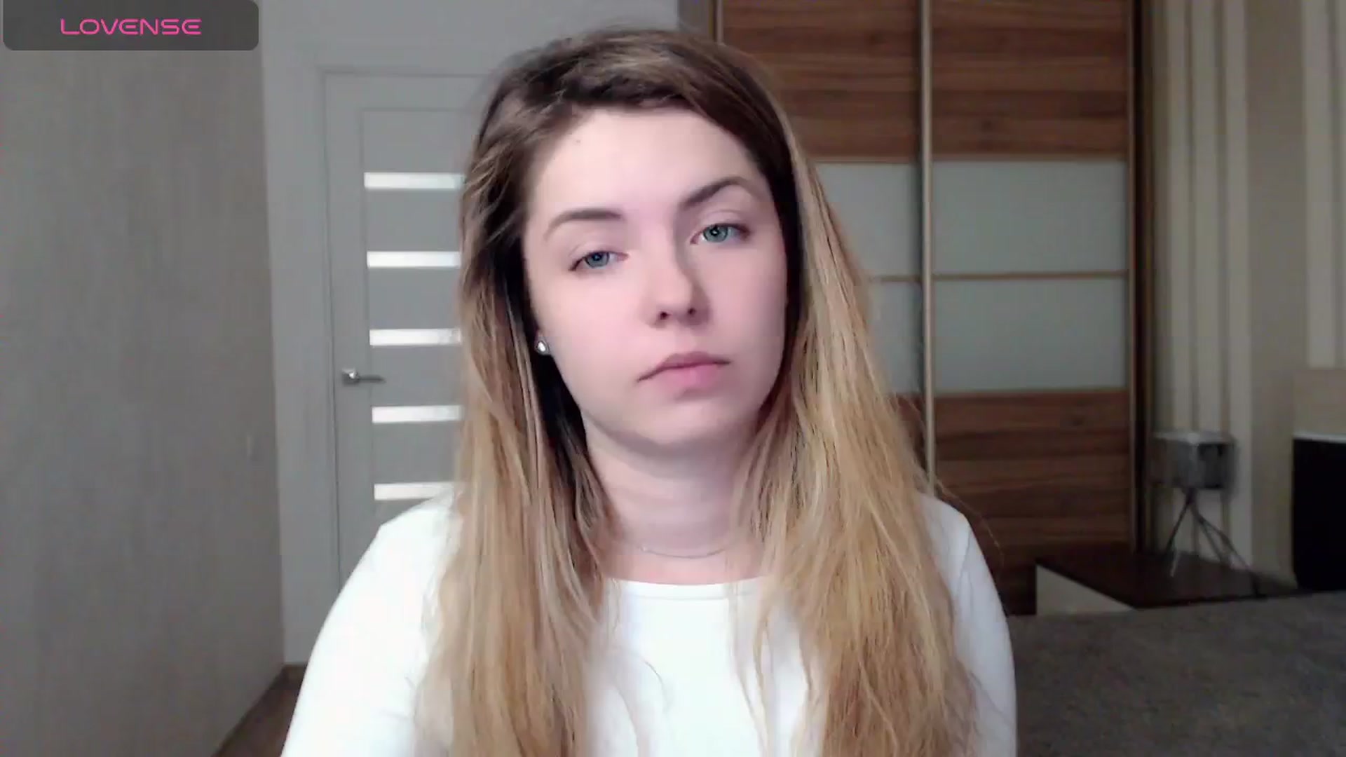 Gallery image thumbnail from Miriam_Mills's myfreecams stream on, 05/14/2024, 08:17 image 11 of 20