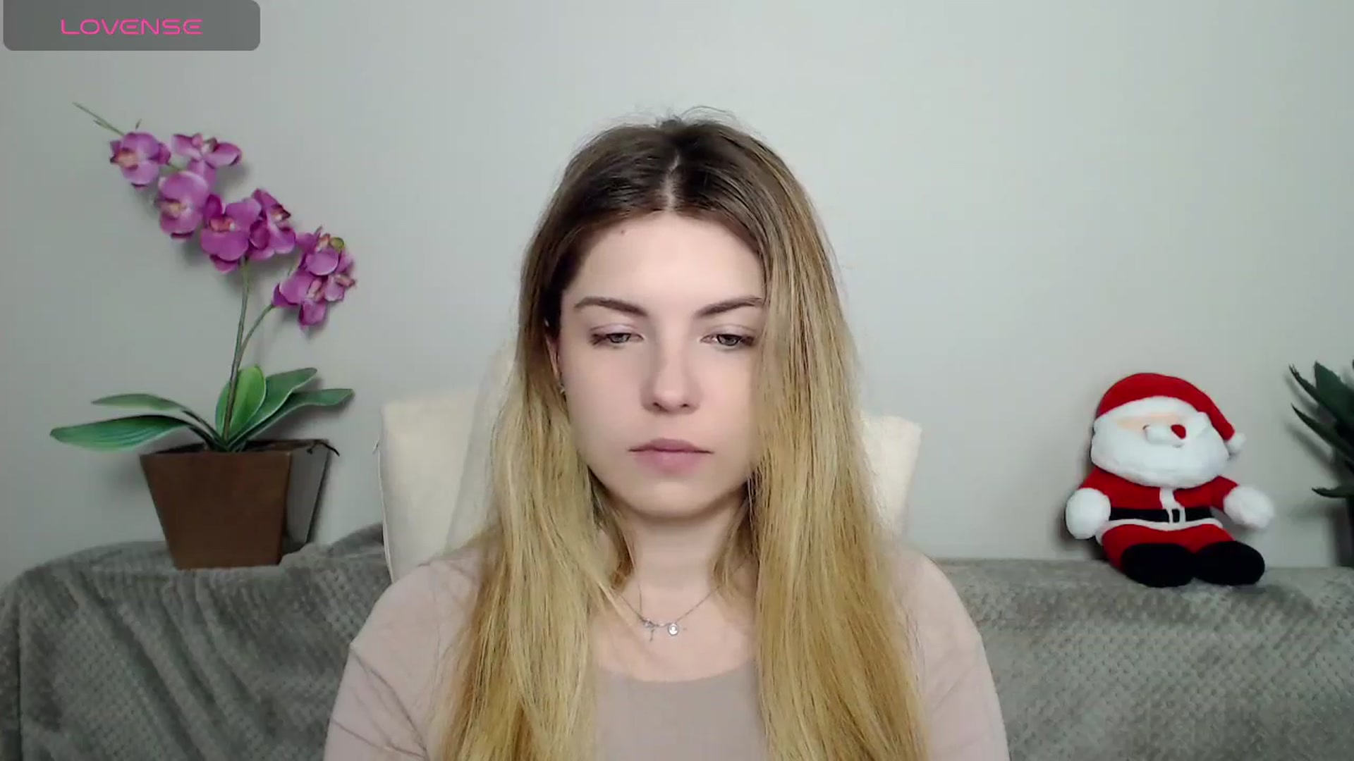 Gallery image thumbnail from Miriam_Mills's myfreecams stream on, 05/16/2024, 09:09 image 8 of 20