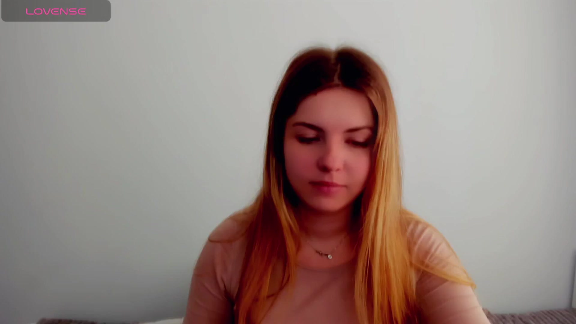 Gallery image thumbnail from Miriam_Mills's myfreecams stream on, 05/17/2024, 09:14 image 15 of 20