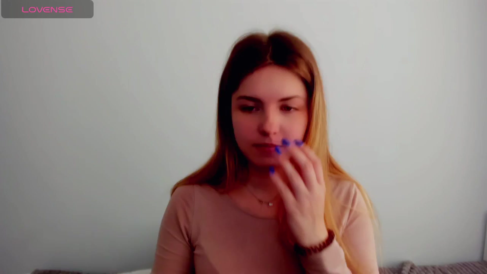 Gallery image thumbnail from Miriam_Mills's myfreecams stream on, 05/17/2024, 09:14 image 13 of 20