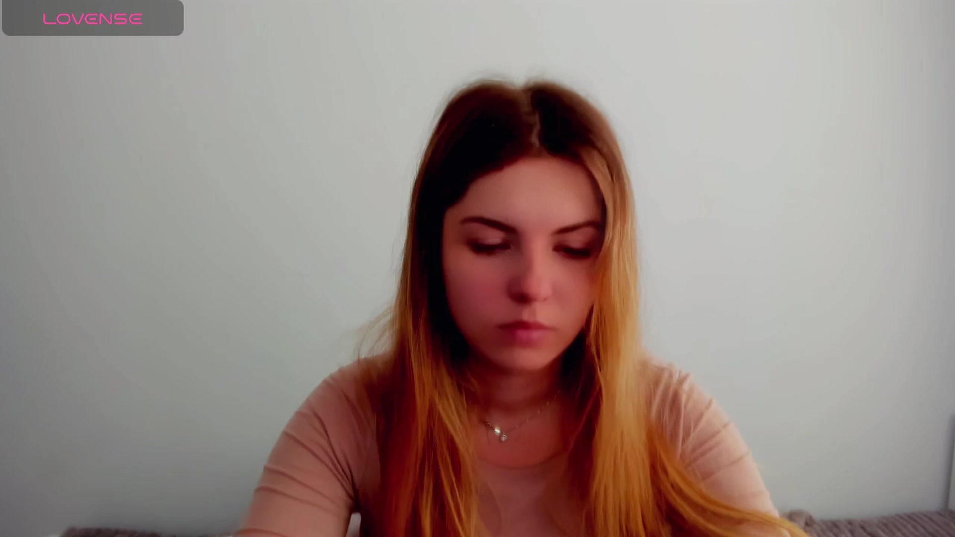 Gallery image thumbnail from Miriam_Mills's myfreecams stream on, 05/17/2024, 09:14 image 7 of 20