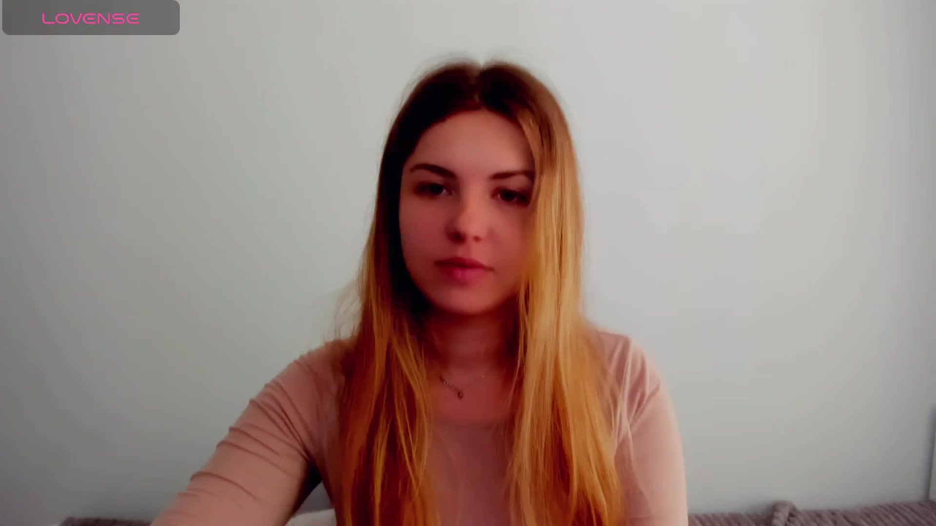 Gallery image thumbnail from Miriam_Mills's myfreecams stream on, 05/17/2024, 09:14 image 11 of 20