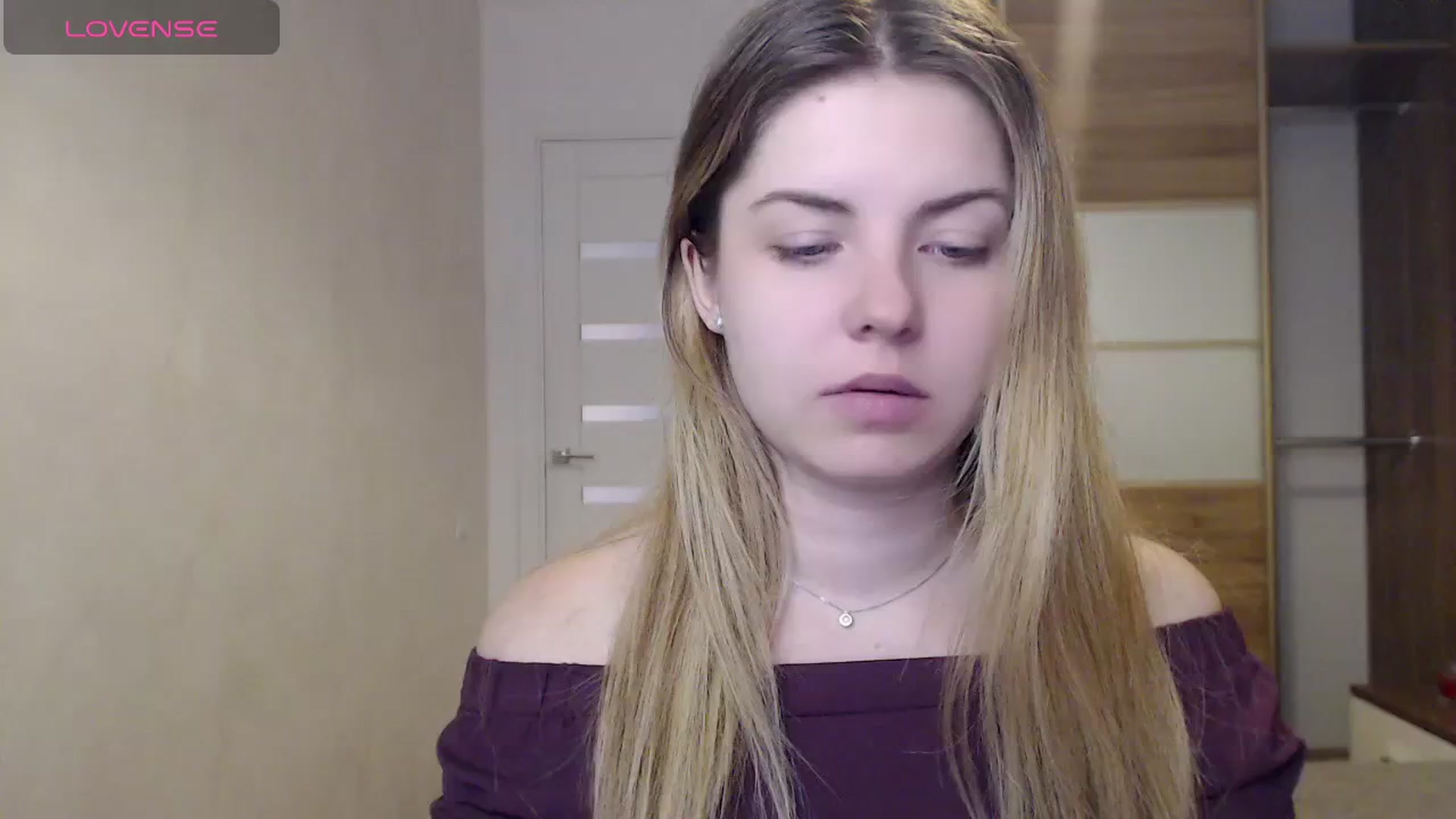 Gallery image thumbnail from Miriam_Mills's myfreecams stream on, 05/20/2024, 09:16 image 7 of 20