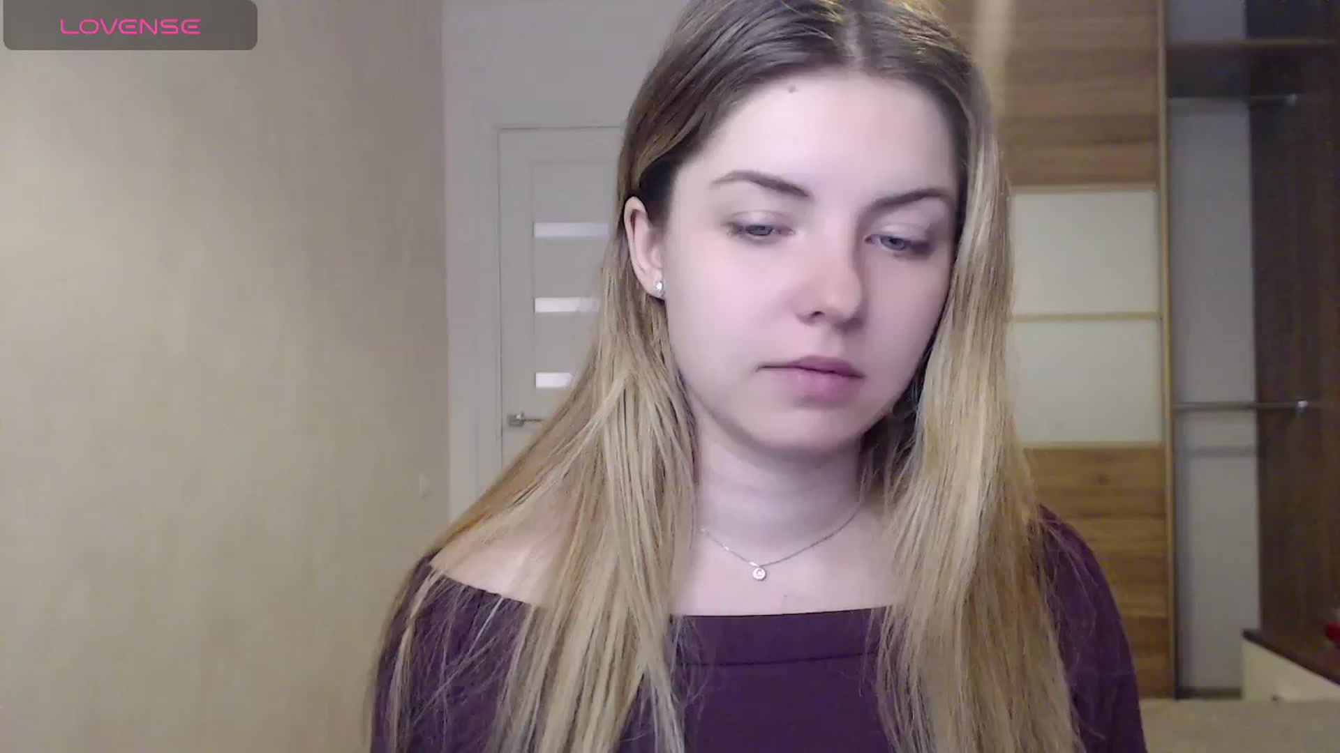 Gallery image thumbnail from Miriam_Mills's myfreecams stream on, 05/20/2024, 09:16 image 14 of 20