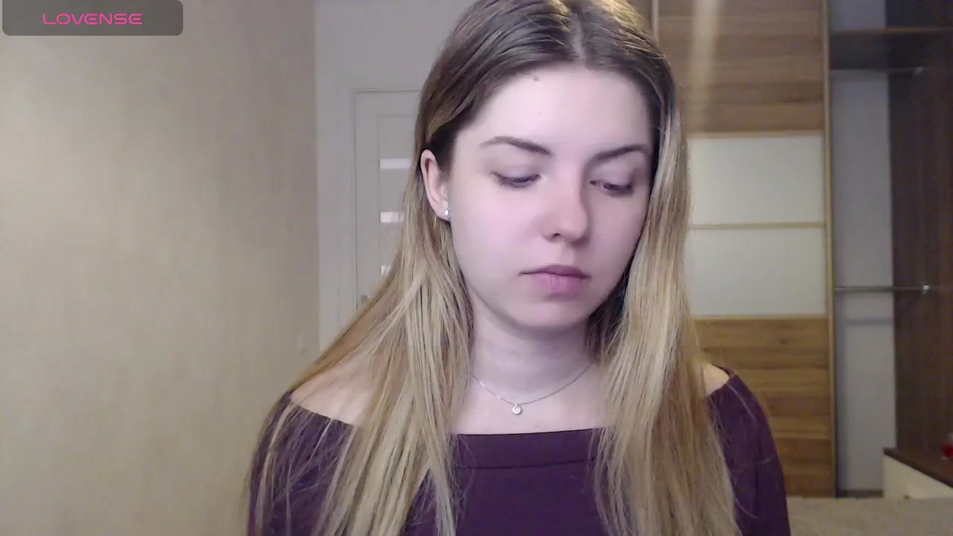 Gallery image thumbnail from Miriam_Mills's myfreecams stream on, 05/20/2024, 09:16 image 13 of 20