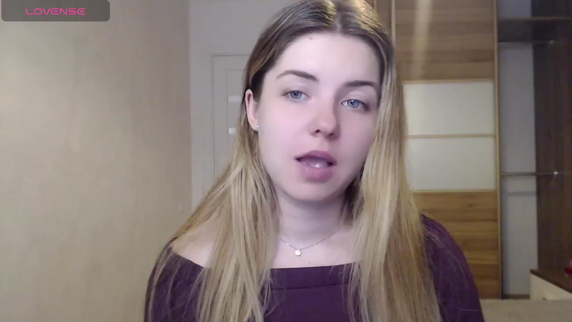 Gallery image thumbnail from Miriam_Mills's myfreecams stream on, 05/20/2024, 09:16 image 18 of 20
