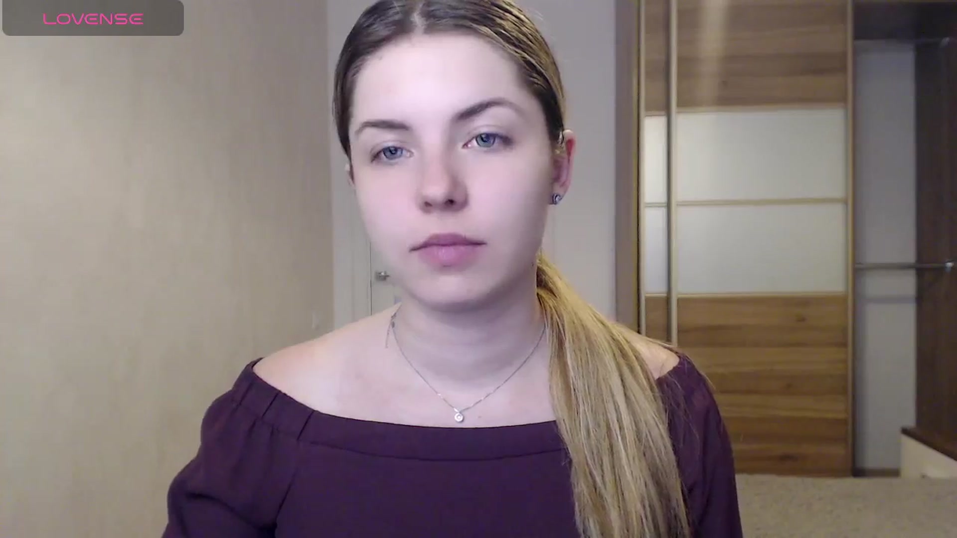 Gallery image thumbnail from Miriam_Mills's myfreecams stream on, 05/20/2024, 11:14 image 12 of 20