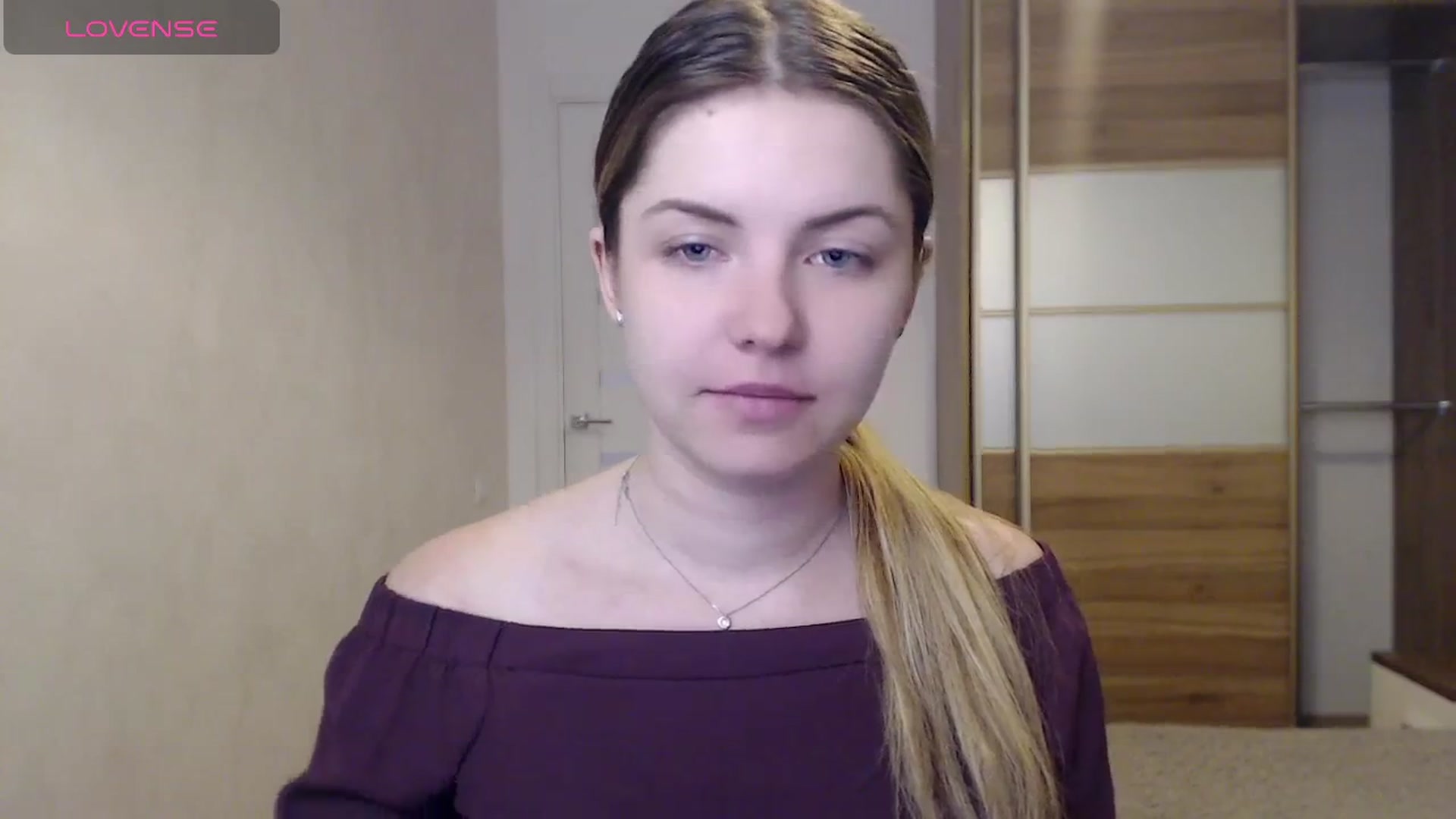 Gallery image thumbnail from Miriam_Mills's myfreecams stream on, 05/20/2024, 11:14 image 8 of 20