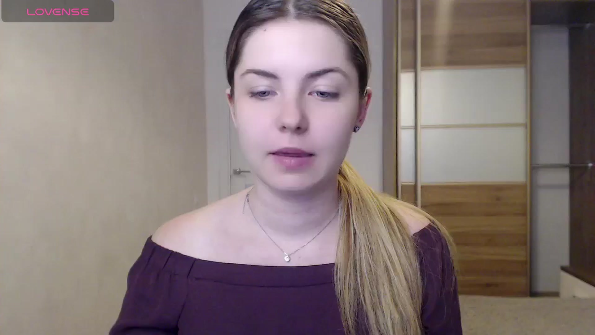 Gallery image thumbnail from Miriam_Mills's myfreecams stream on, 05/20/2024, 11:14 image 1 of 20