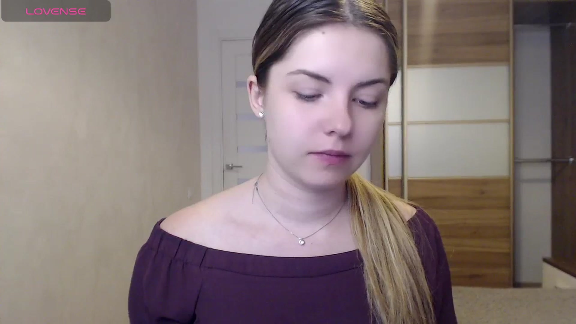 Gallery image thumbnail from Miriam_Mills's myfreecams stream on, 05/20/2024, 11:14 image 13 of 20