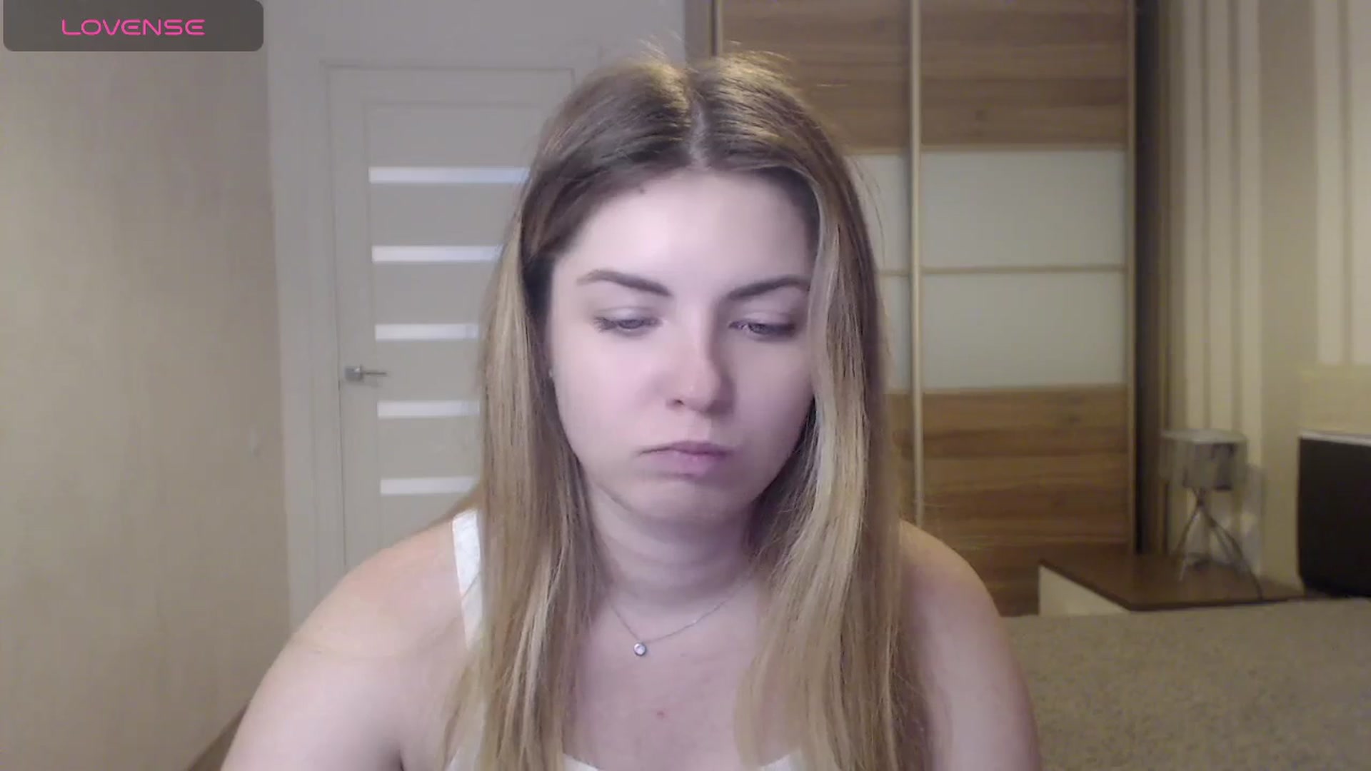 Gallery image thumbnail from Miriam_Mills's myfreecams stream on, 05/21/2024, 10:21 image 11 of 20