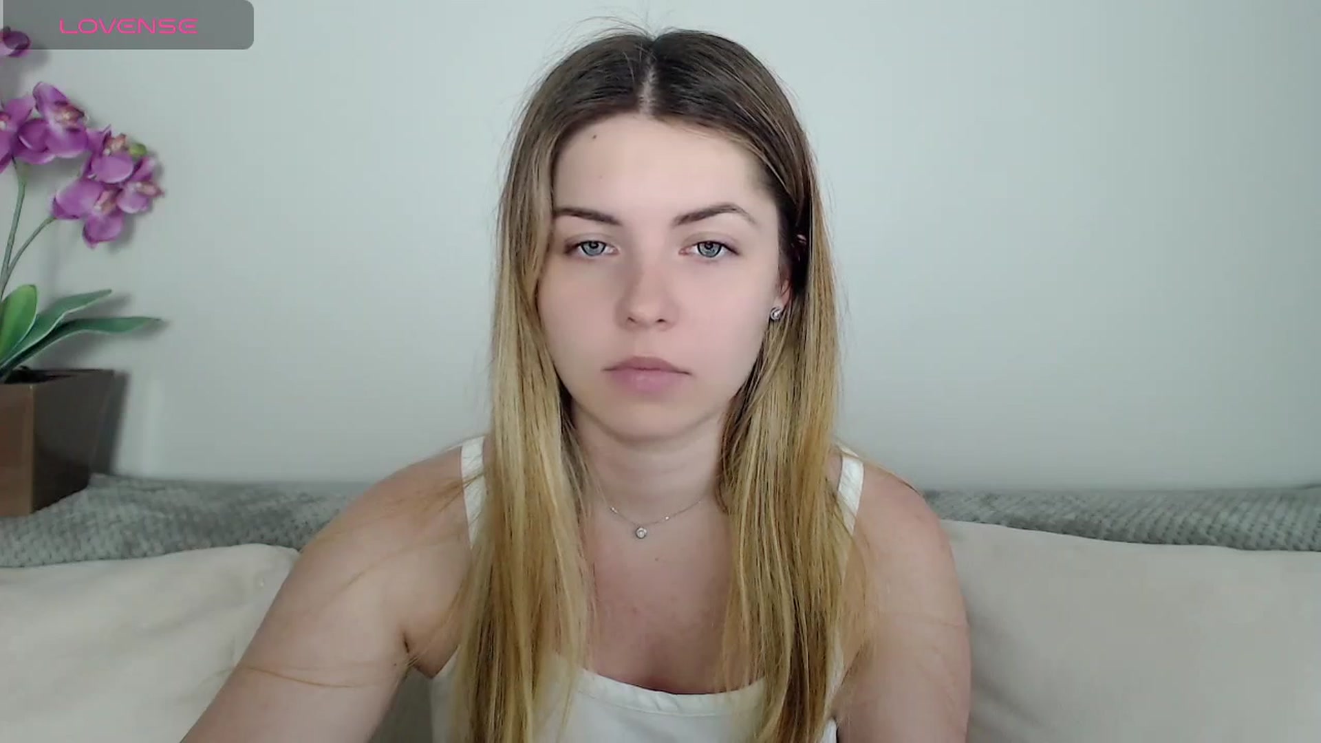 Gallery image thumbnail from Miriam_Mills's myfreecams stream on, 05/27/2024, 10:48 image 18 of 20