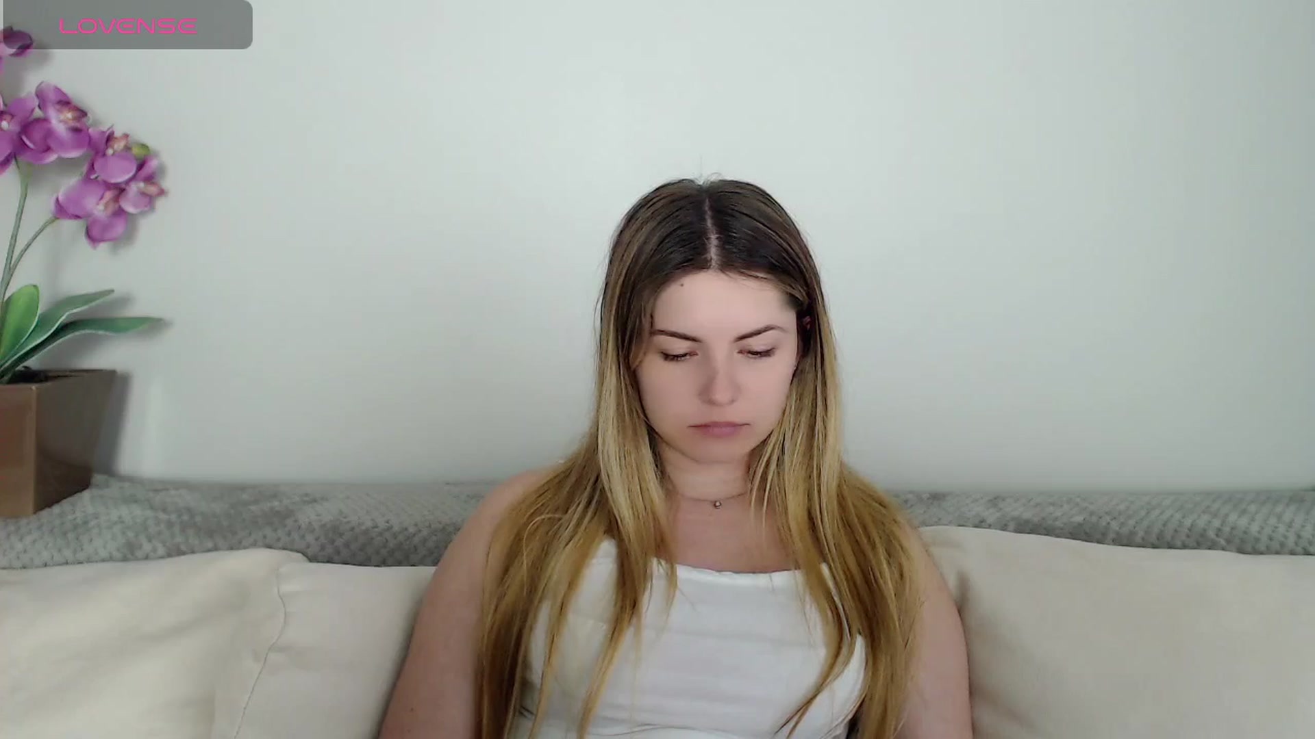 Gallery image thumbnail from Miriam_Mills's myfreecams stream on, 05/27/2024, 10:48 image 11 of 20