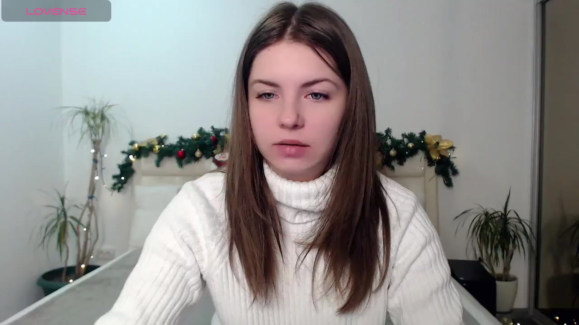 Gallery image thumbnail from Miriam_Mills's myfreecams stream on, 12/26/2024, 10:44 image 9 of 20