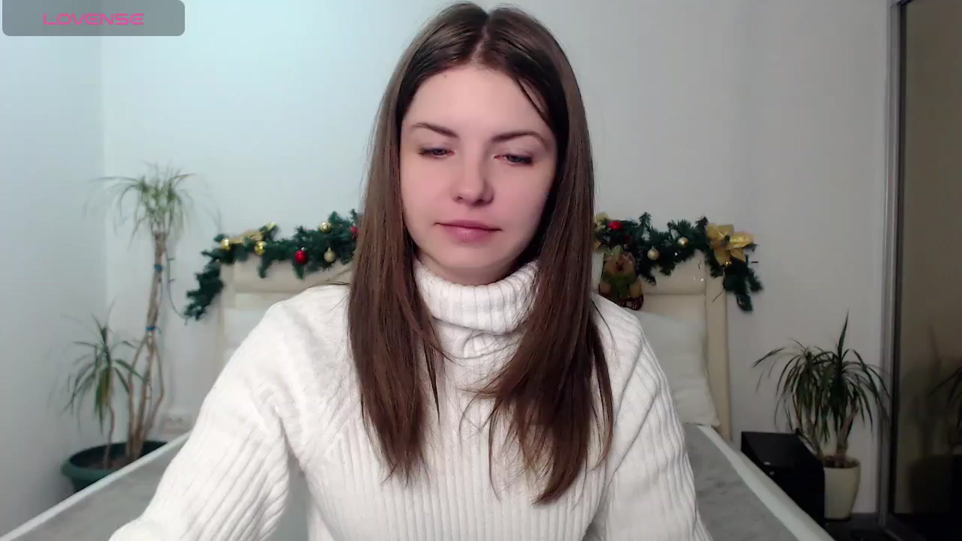 Gallery image thumbnail from Miriam_Mills's myfreecams stream on, 12/26/2024, 10:44 image 13 of 20