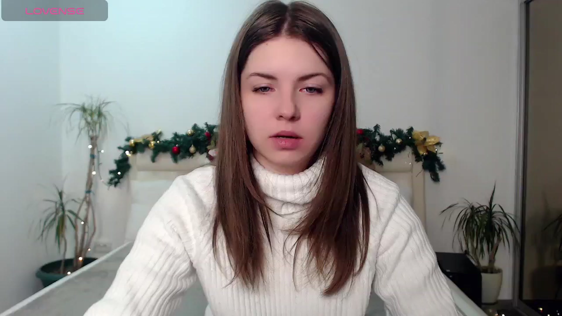 Gallery image thumbnail from Miriam_Mills's myfreecams stream on, 12/26/2024, 10:44 image 7 of 20