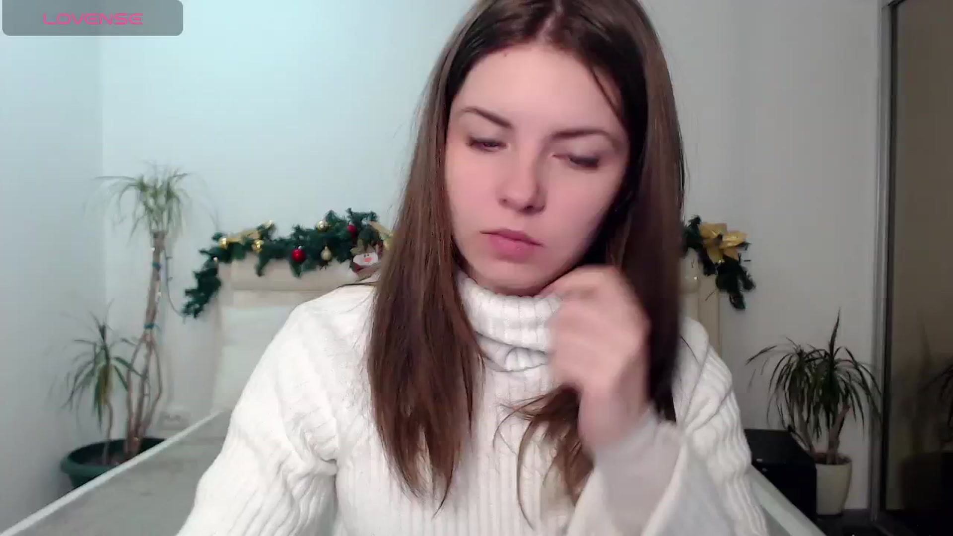 Gallery image thumbnail from Miriam_Mills's myfreecams stream on, 12/26/2024, 10:44 image 14 of 20