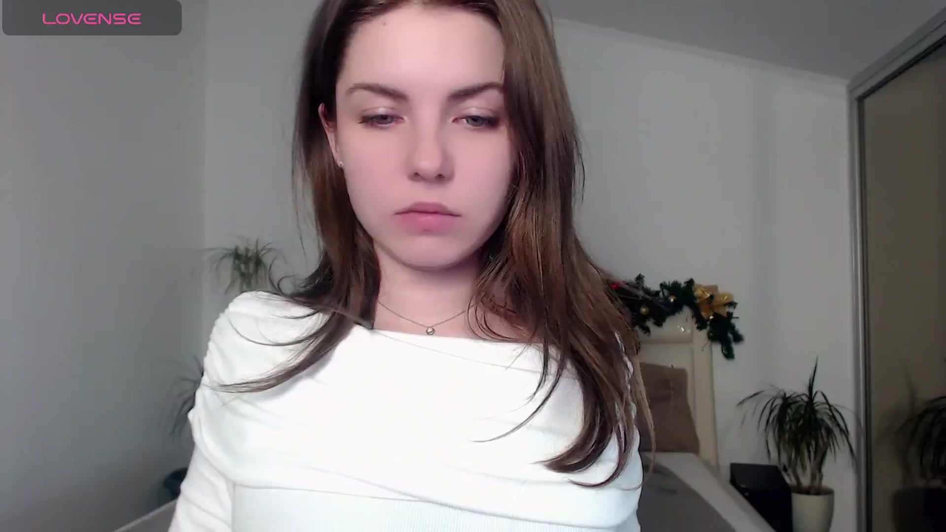 Gallery image thumbnail from Miriam_Mills's myfreecams stream on, 01/01/2025, 11:43 image 17 of 20
