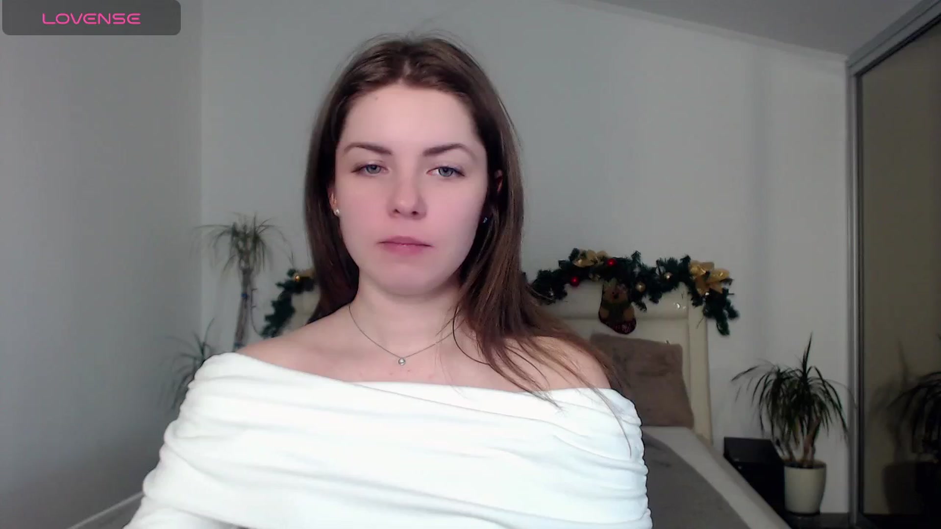 Gallery image thumbnail from Miriam_Mills's myfreecams stream on, 01/01/2025, 11:43 image 5 of 20