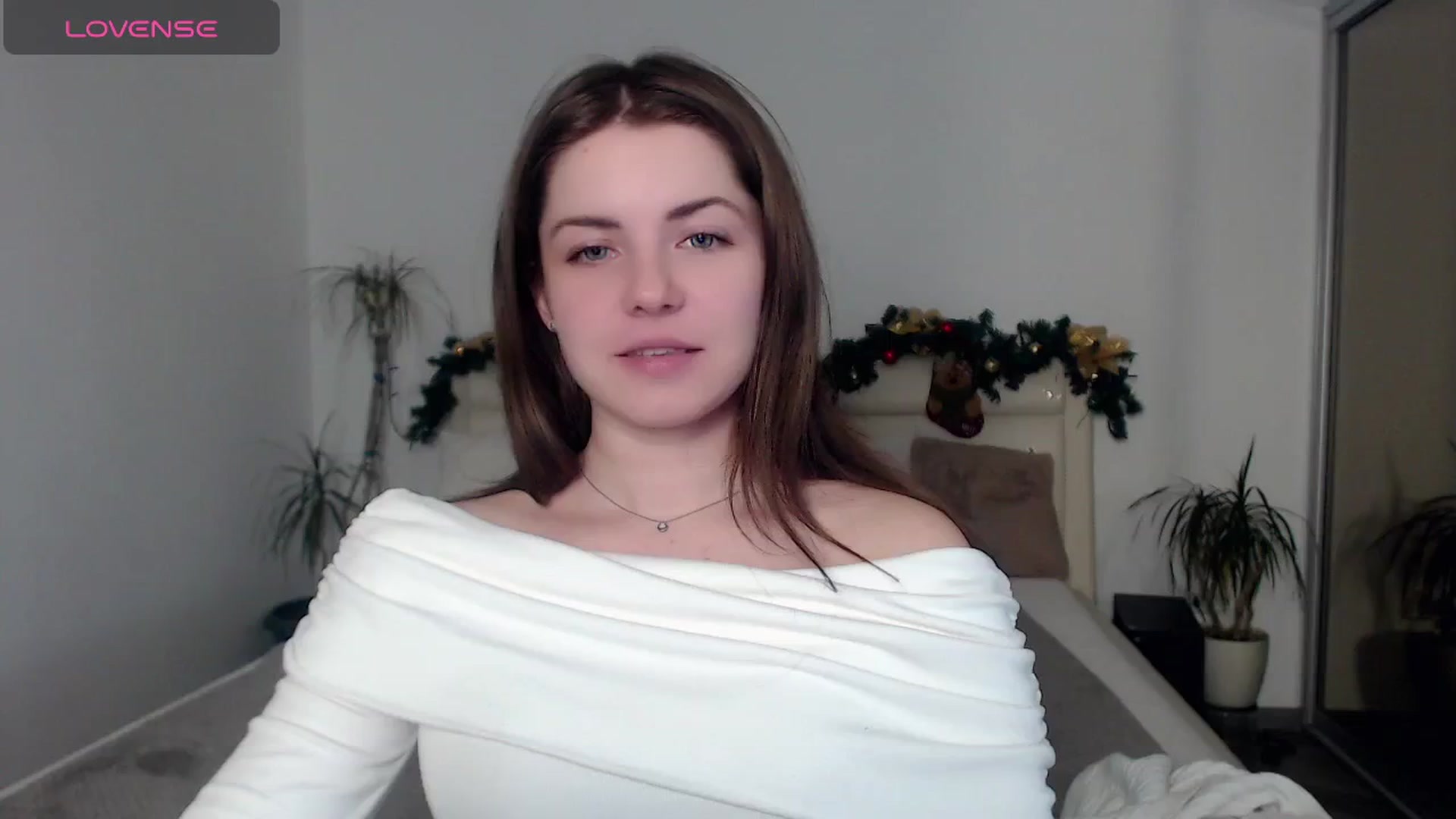 Gallery image thumbnail from Miriam_Mills's myfreecams stream on, 01/01/2025, 12:35 image 7 of 20