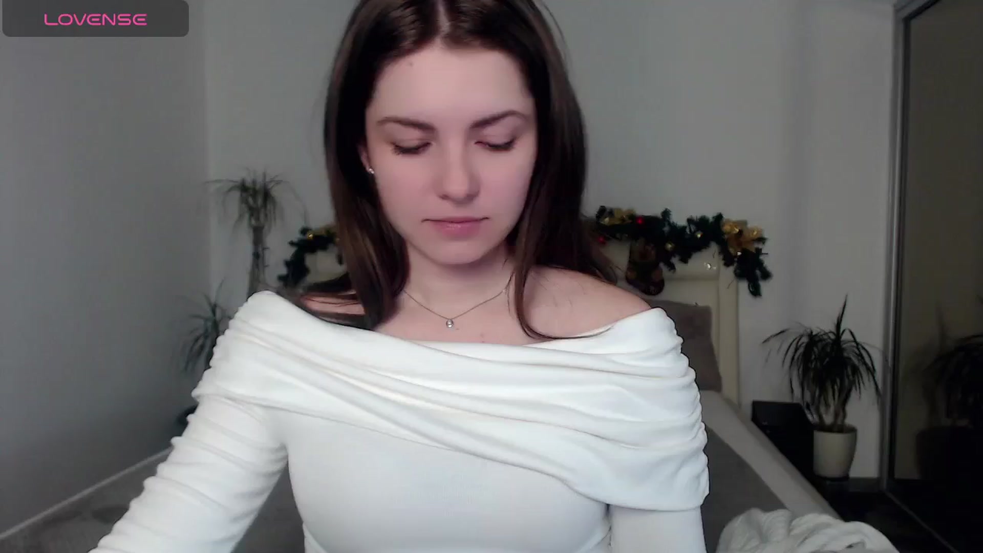 Gallery image thumbnail from Miriam_Mills's myfreecams stream on, 01/01/2025, 12:35 image 4 of 20