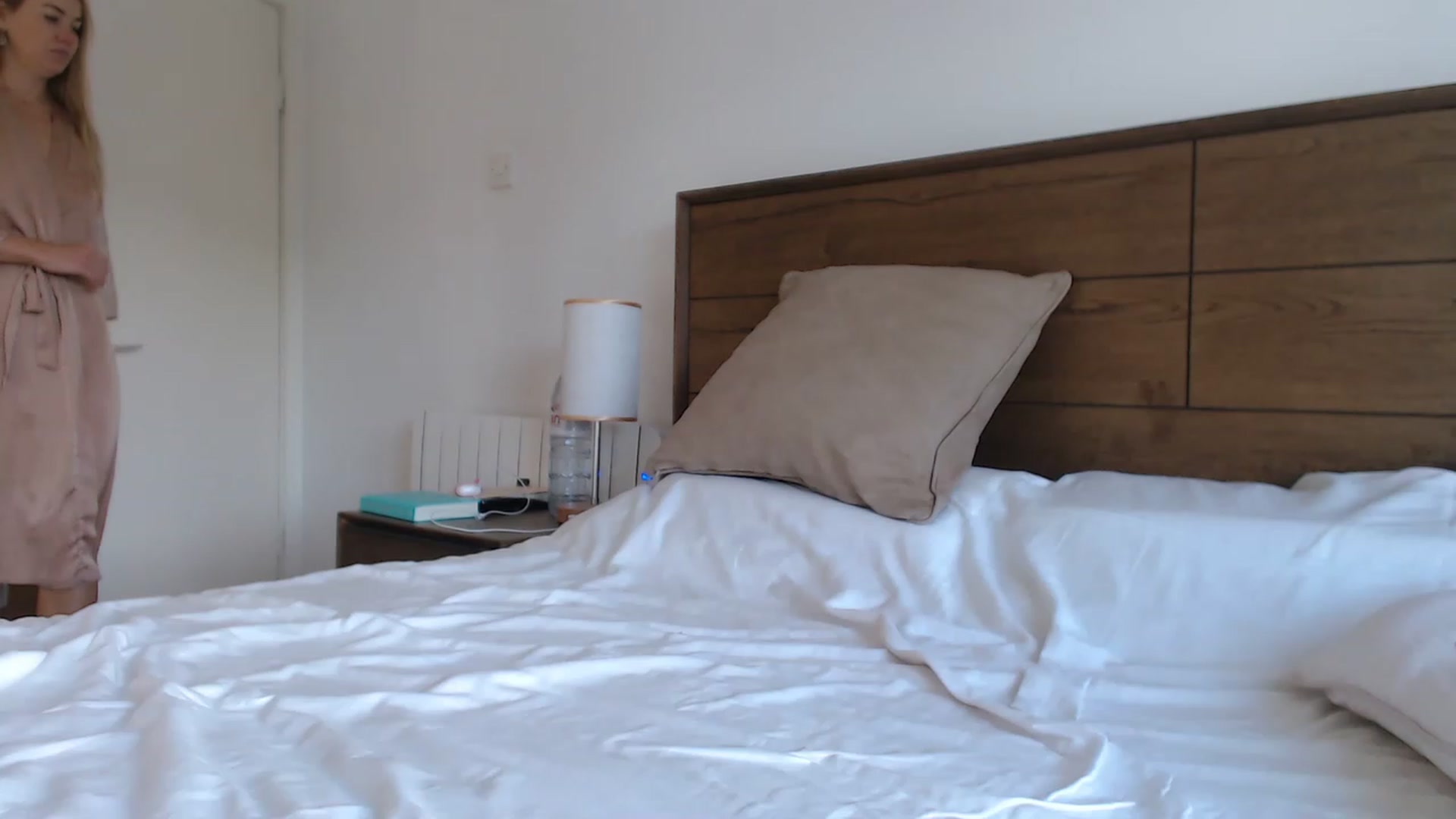 Gallery image thumbnail from MiroNika's myfreecams stream on, 03/10/2023, 16:39 image 16 of 20