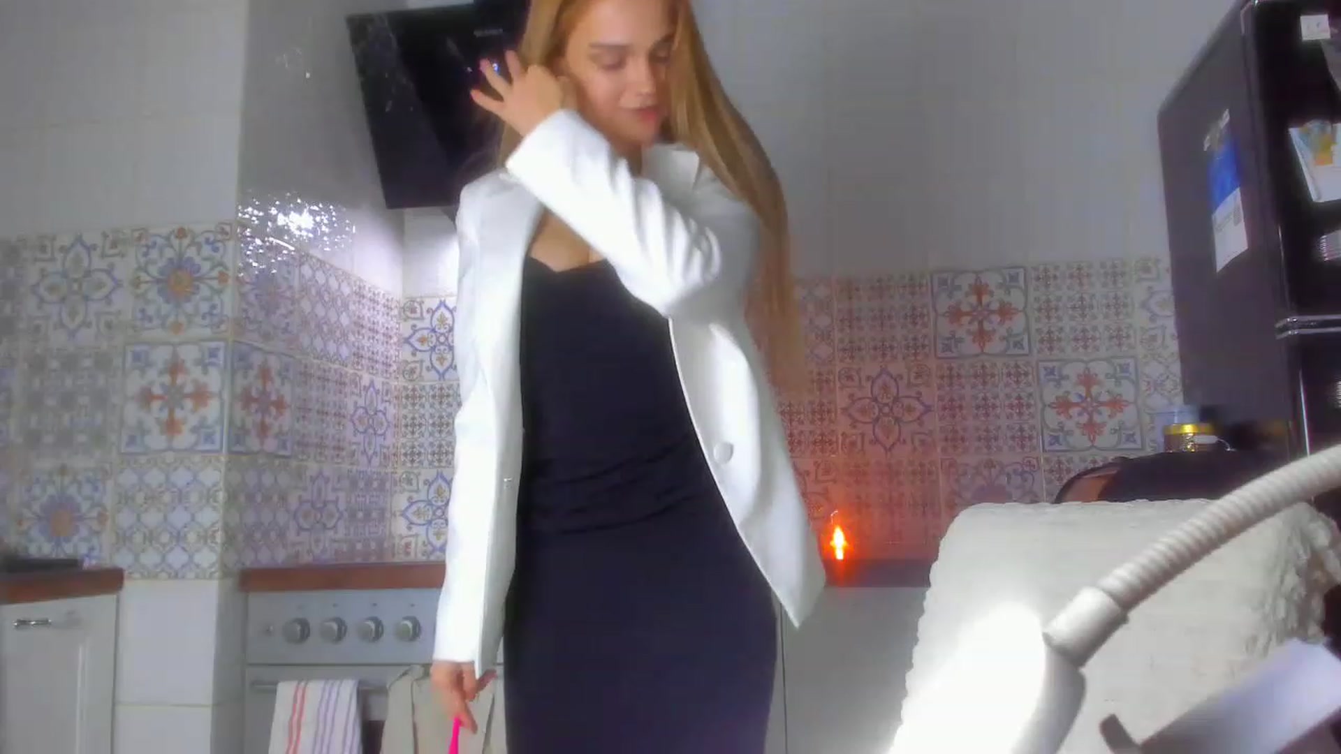 Gallery image thumbnail from MiroSlavaaa's myfreecams stream on, 11/20/2022, 21:33 image 3 of 20