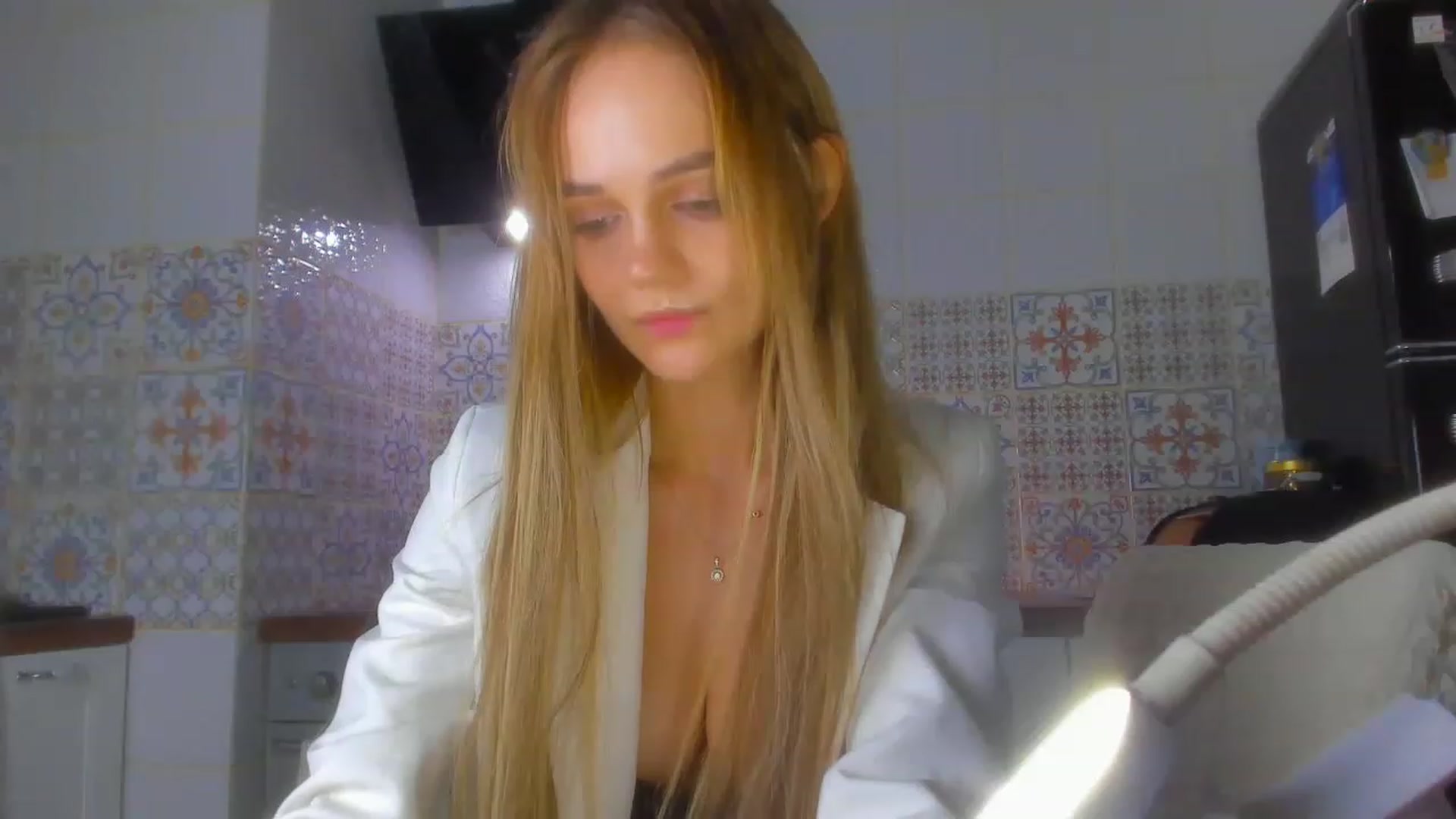 Gallery image thumbnail from MiroSlavaaa's myfreecams stream on, 11/20/2022, 21:33 image 6 of 20