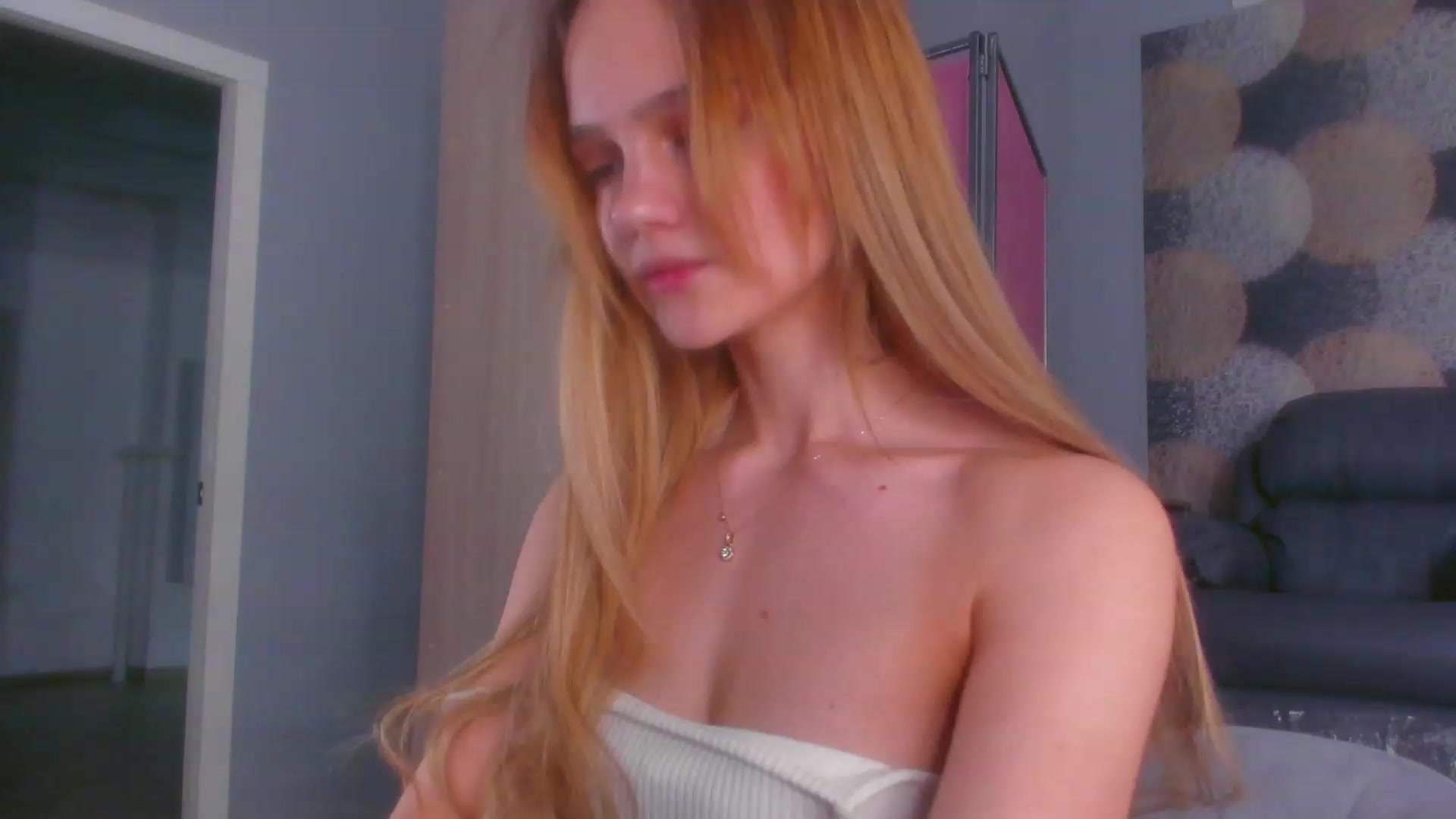 Gallery image thumbnail from MiroSlavaaa's myfreecams stream on, 01/26/2023, 24:17 image 2 of 20