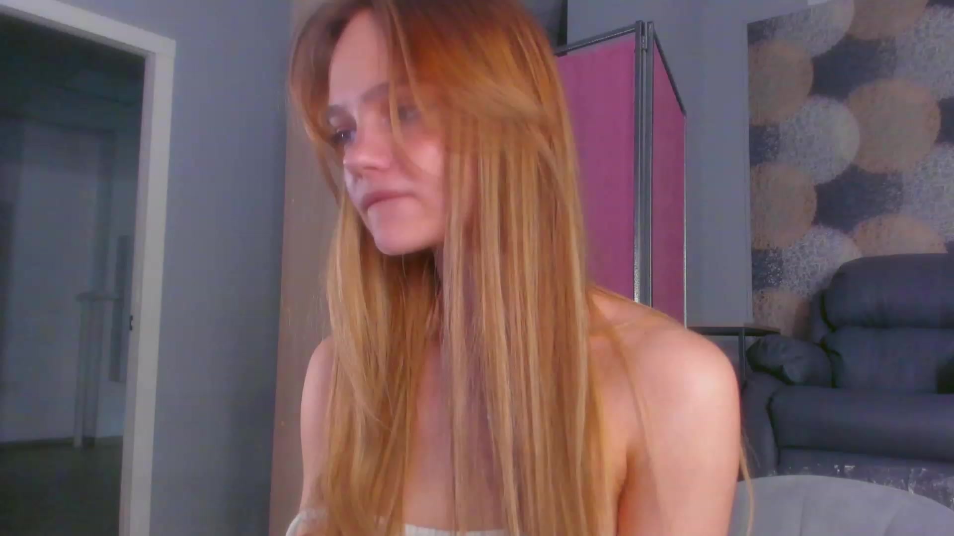 Gallery image thumbnail from MiroSlavaaa's myfreecams stream on, 01/26/2023, 24:17 image 3 of 20