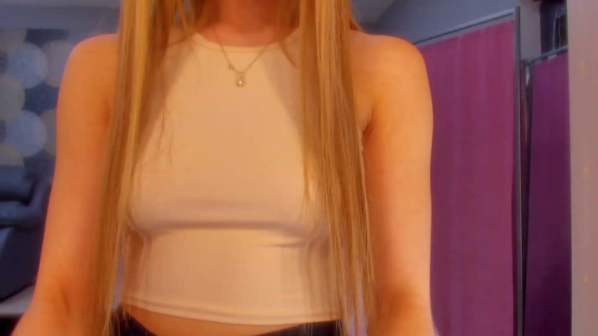 Gallery image thumbnail from MiroSlavaaa's myfreecams stream on, 01/31/2023, 21:03 image 1 of 20