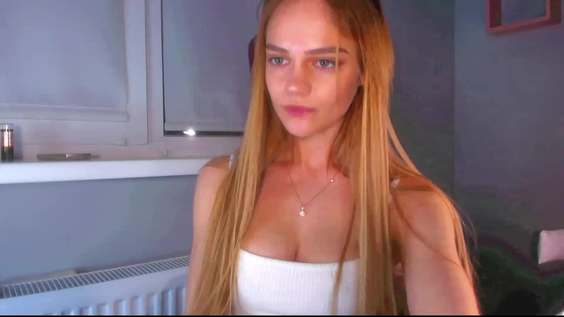 Gallery image thumbnail from MiroSlavaaa's myfreecams stream on, 02/04/2023, 22:24 image 15 of 20