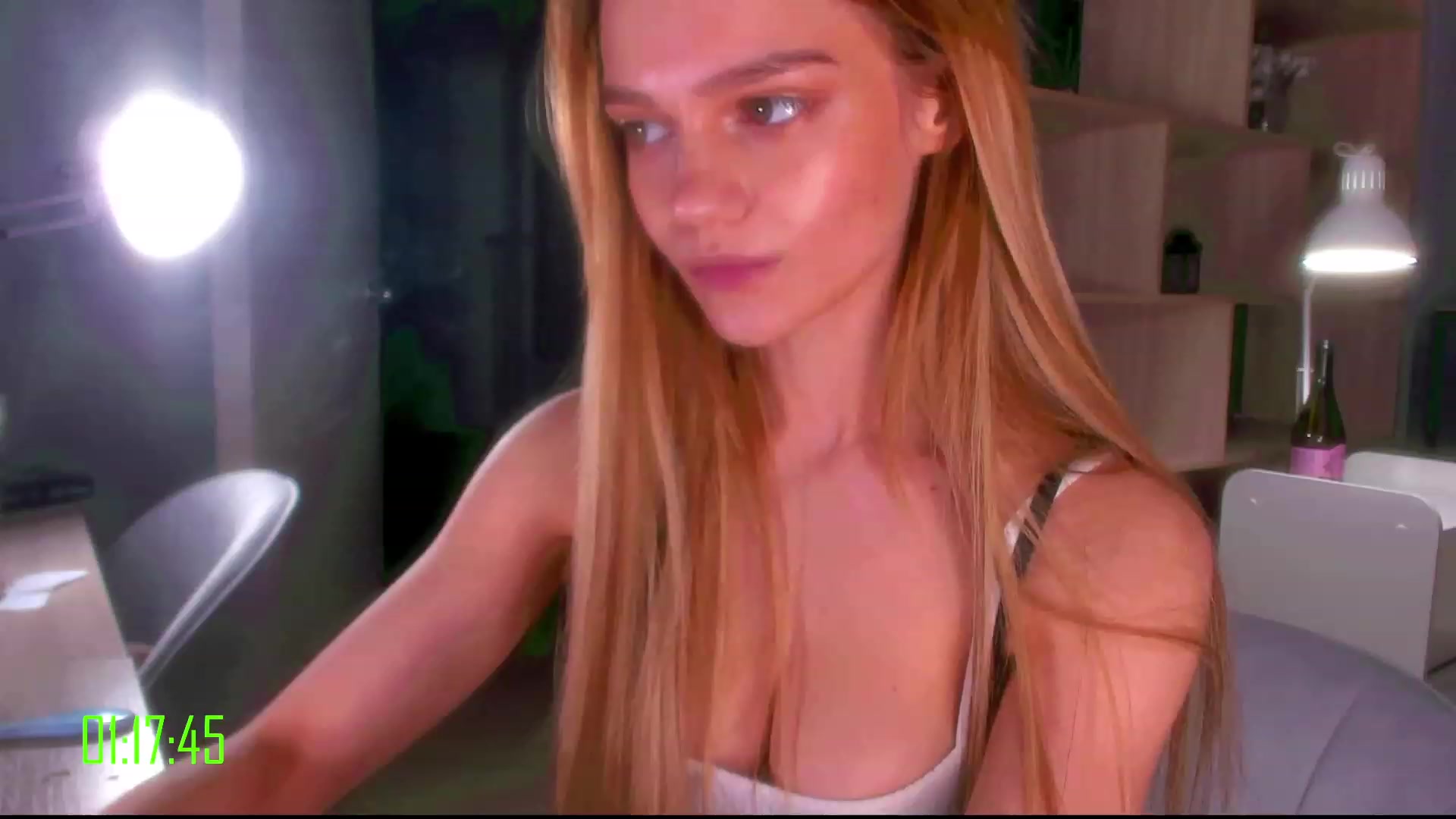 Gallery image thumbnail from MiroSlavaaa's myfreecams stream on, 02/06/2023, 20:35 image 3 of 20