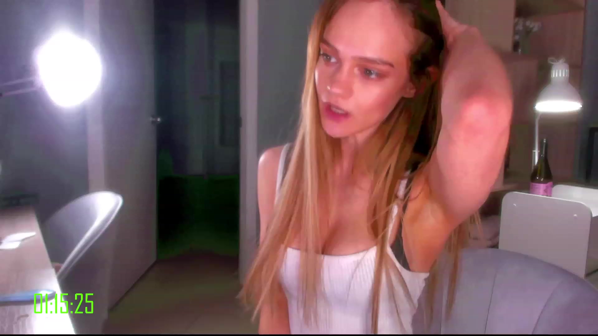 Gallery image thumbnail from MiroSlavaaa's myfreecams stream on, 02/06/2023, 20:35 image 5 of 20