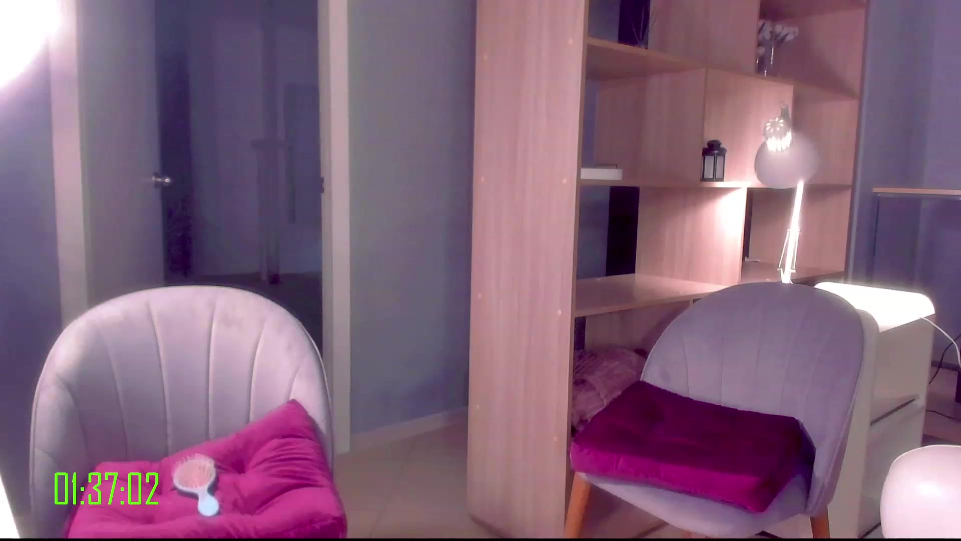 Gallery image thumbnail from MiroSlavaaa's myfreecams stream on, 02/07/2023, 23:47 image 6 of 20