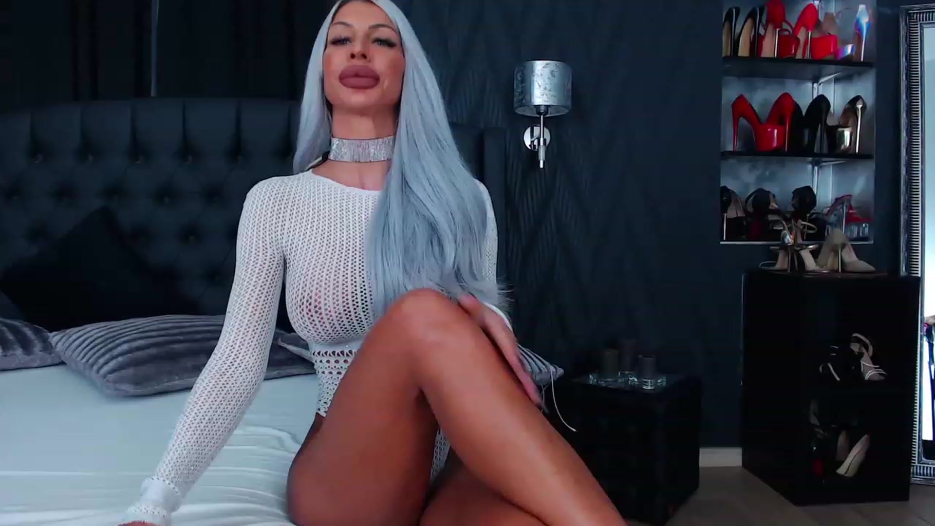 Gallery image thumbnail from MirrembeX's myfreecams stream on, 02/19/2023, 22:32 image 12 of 20
