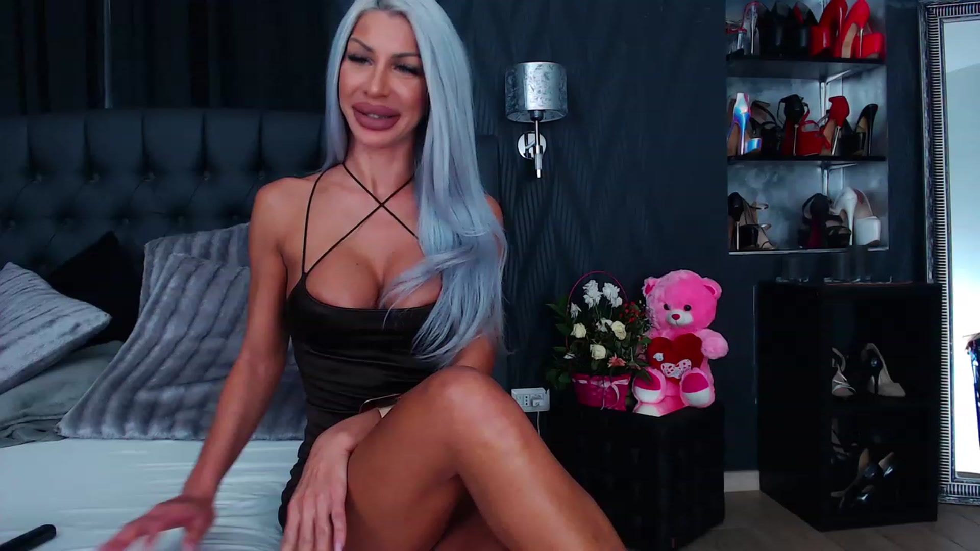 Gallery image thumbnail from MirrembeX's myfreecams stream on, 03/15/2023, 03:07 image 12 of 20