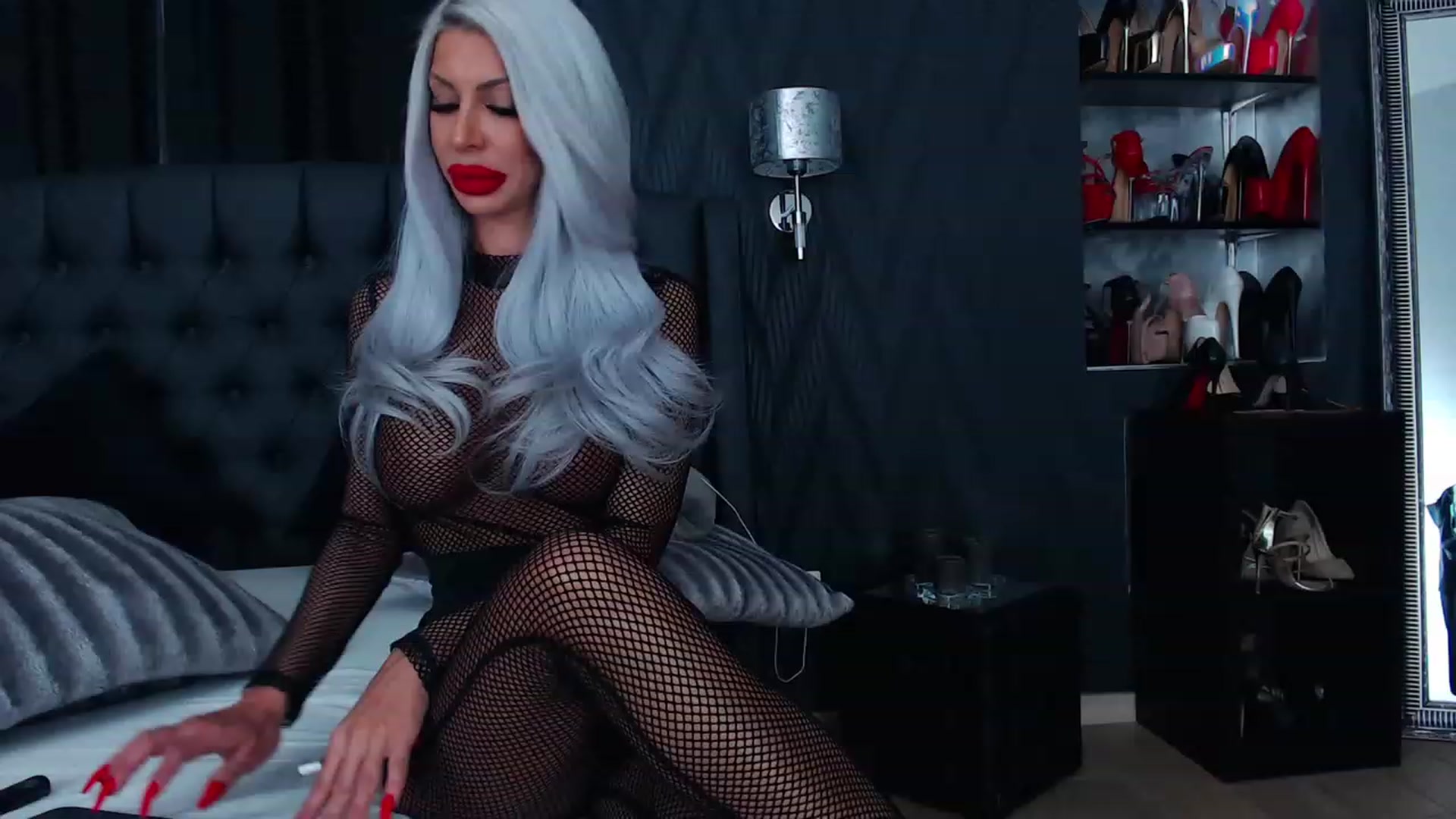 Gallery image thumbnail from MirrembeX's myfreecams stream on, 03/26/2023, 02:01 image 19 of 20