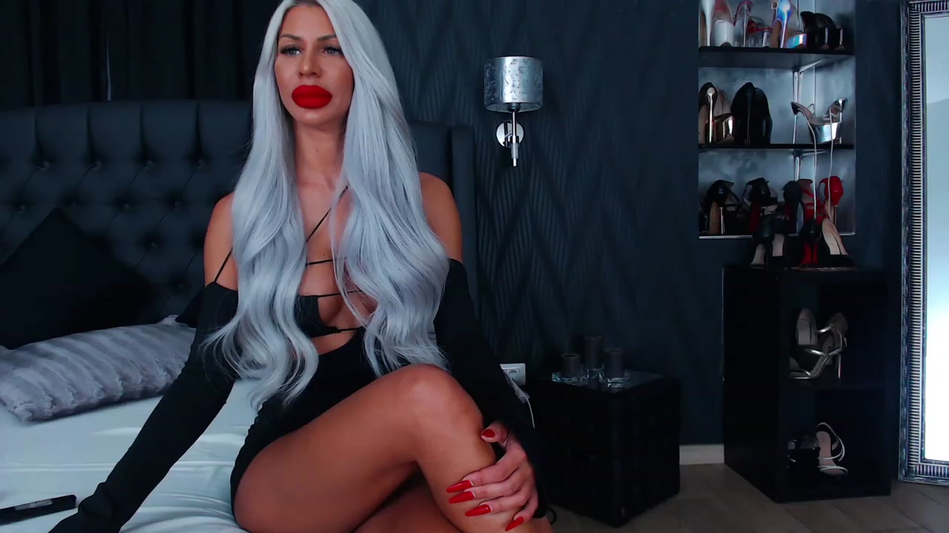 Gallery image thumbnail from MirrembeX's myfreecams stream on, 06/26/2023, 24:42 image 18 of 20