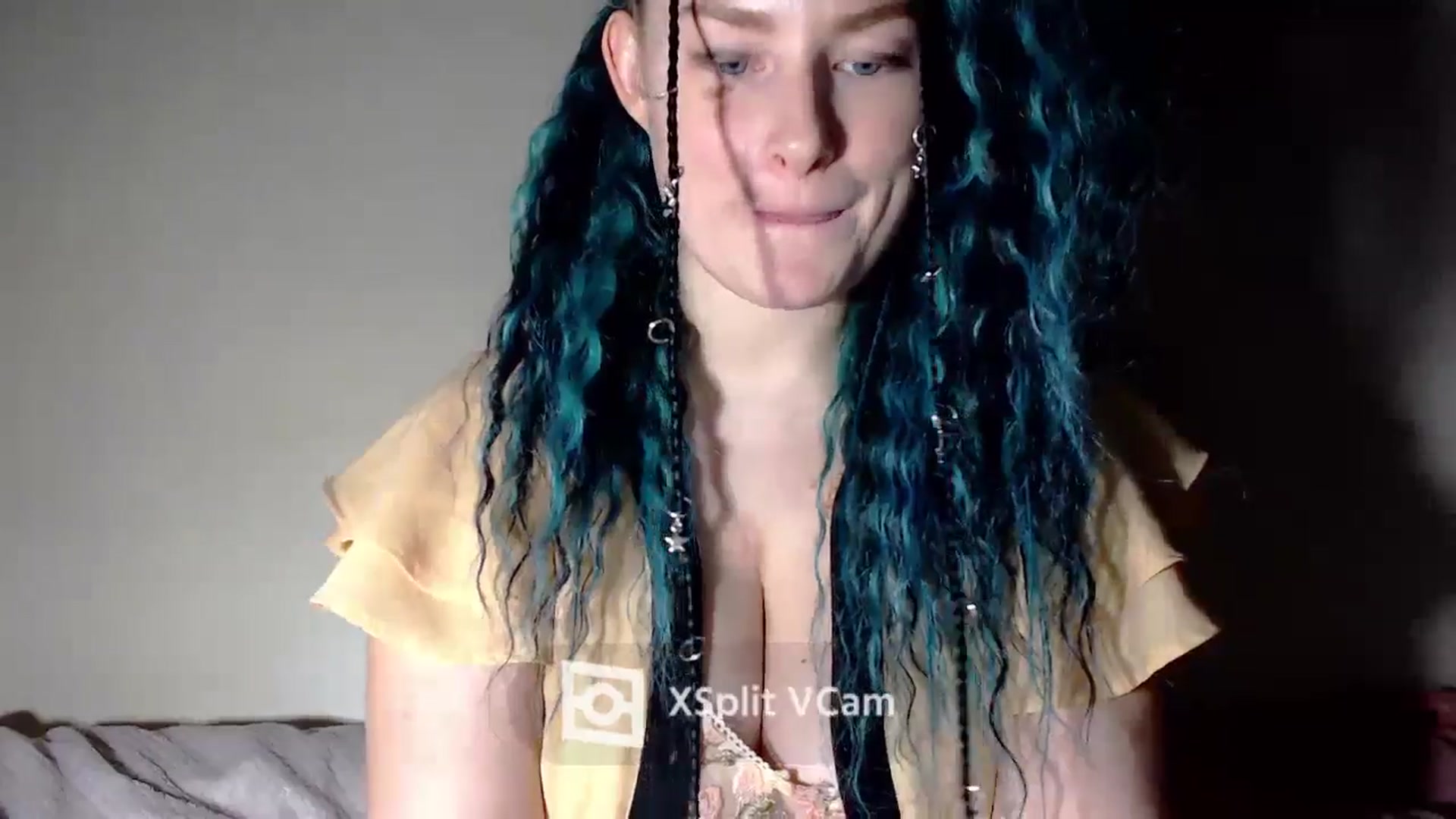 Gallery image thumbnail from Mis_Virginia_'s myfreecams stream on, 05/02/2024, 15:48 image 8 of 20