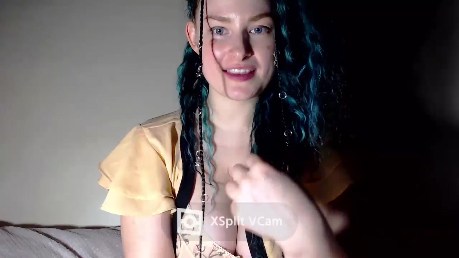 Gallery image thumbnail from Mis_Virginia_'s myfreecams stream on, 05/02/2024, 18:01 image 8 of 20