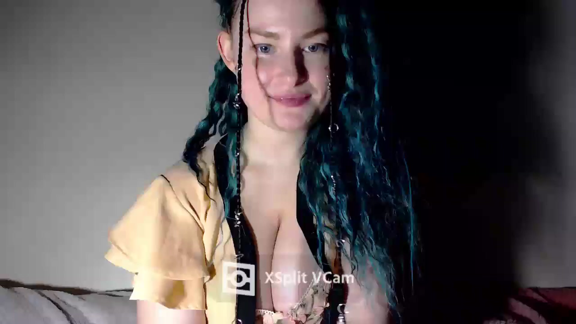 Gallery image thumbnail from Mis_Virginia_'s myfreecams stream on, 05/02/2024, 18:01 image 18 of 20