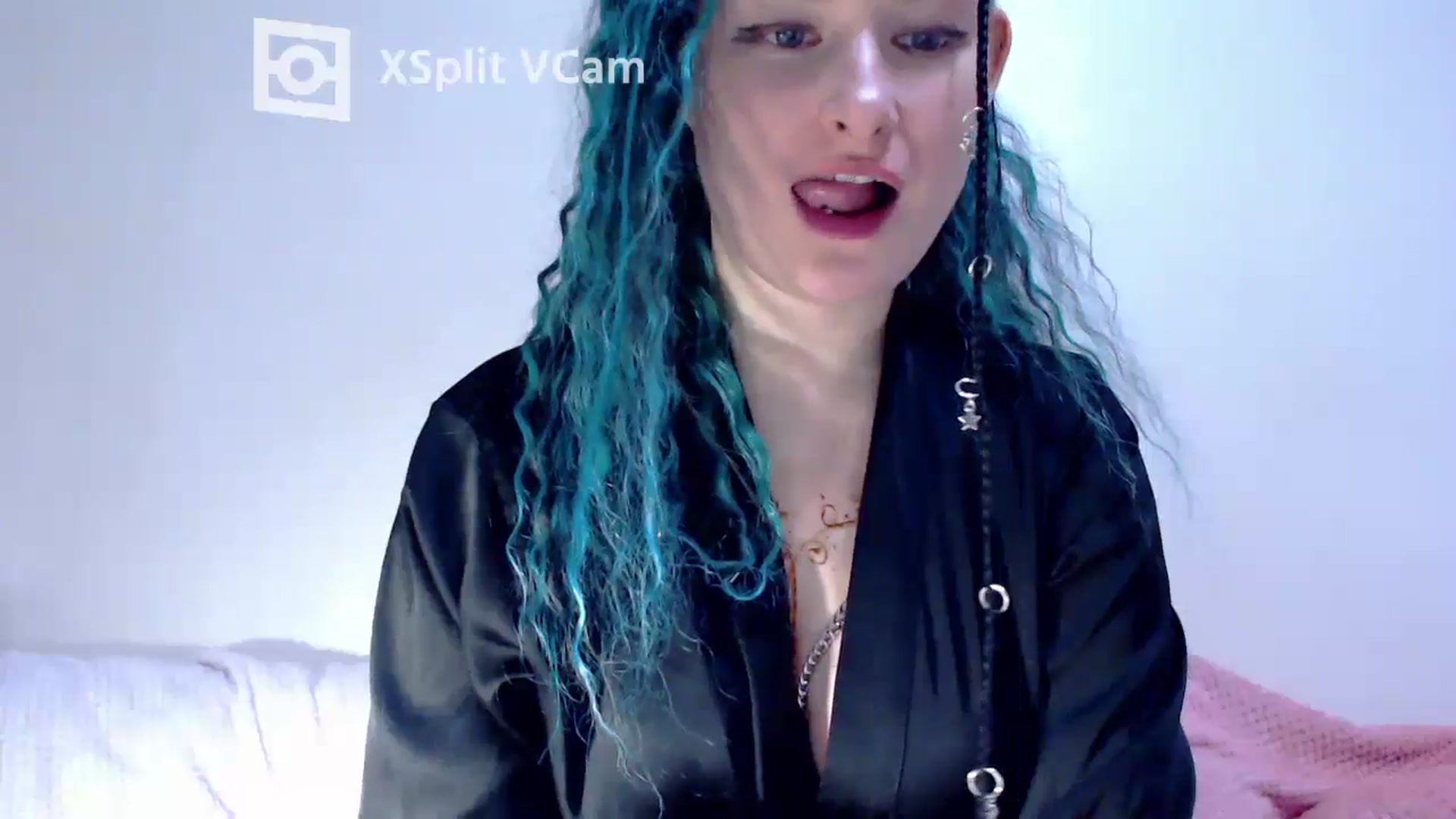 Gallery image thumbnail from Mis_Virginia_'s myfreecams stream on, 05/03/2024, 17:16 image 4 of 20