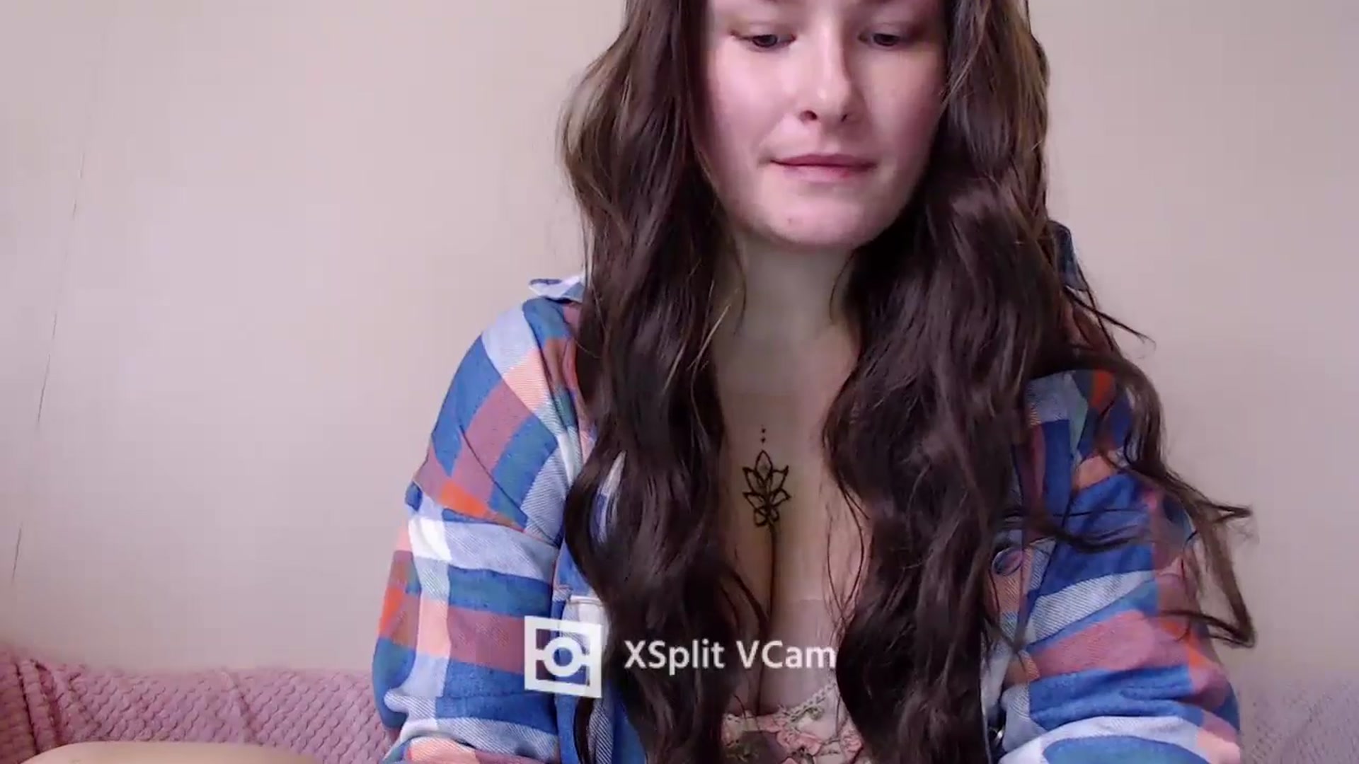 Gallery image thumbnail from Mis_Virginia_'s myfreecams stream on, 09/27/2024, 11:05 image 15 of 20