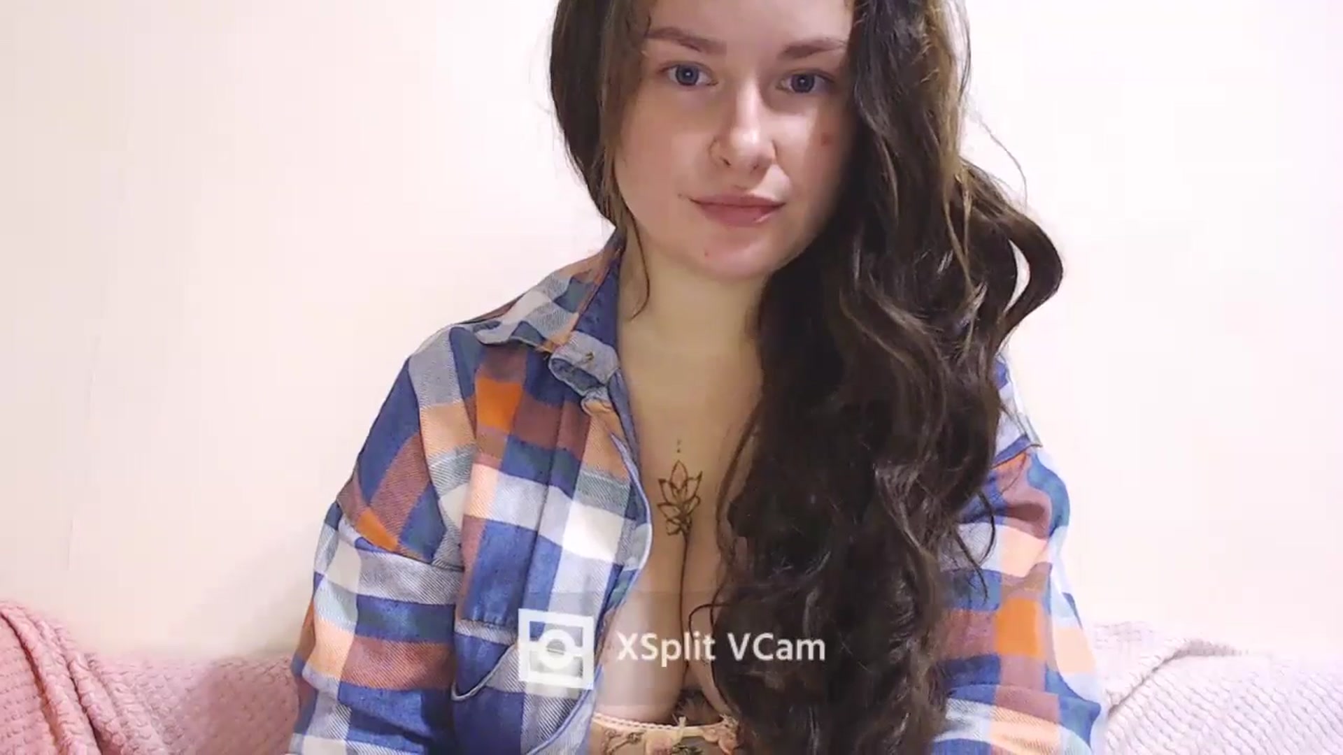 Gallery image thumbnail from Mis_Virginia_'s myfreecams stream on, 09/27/2024, 21:32 image 2 of 20